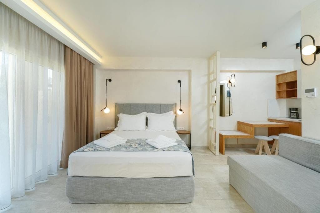 Junior Suite Chrisi Akti, Chrisi Akti – photo 6 of 26