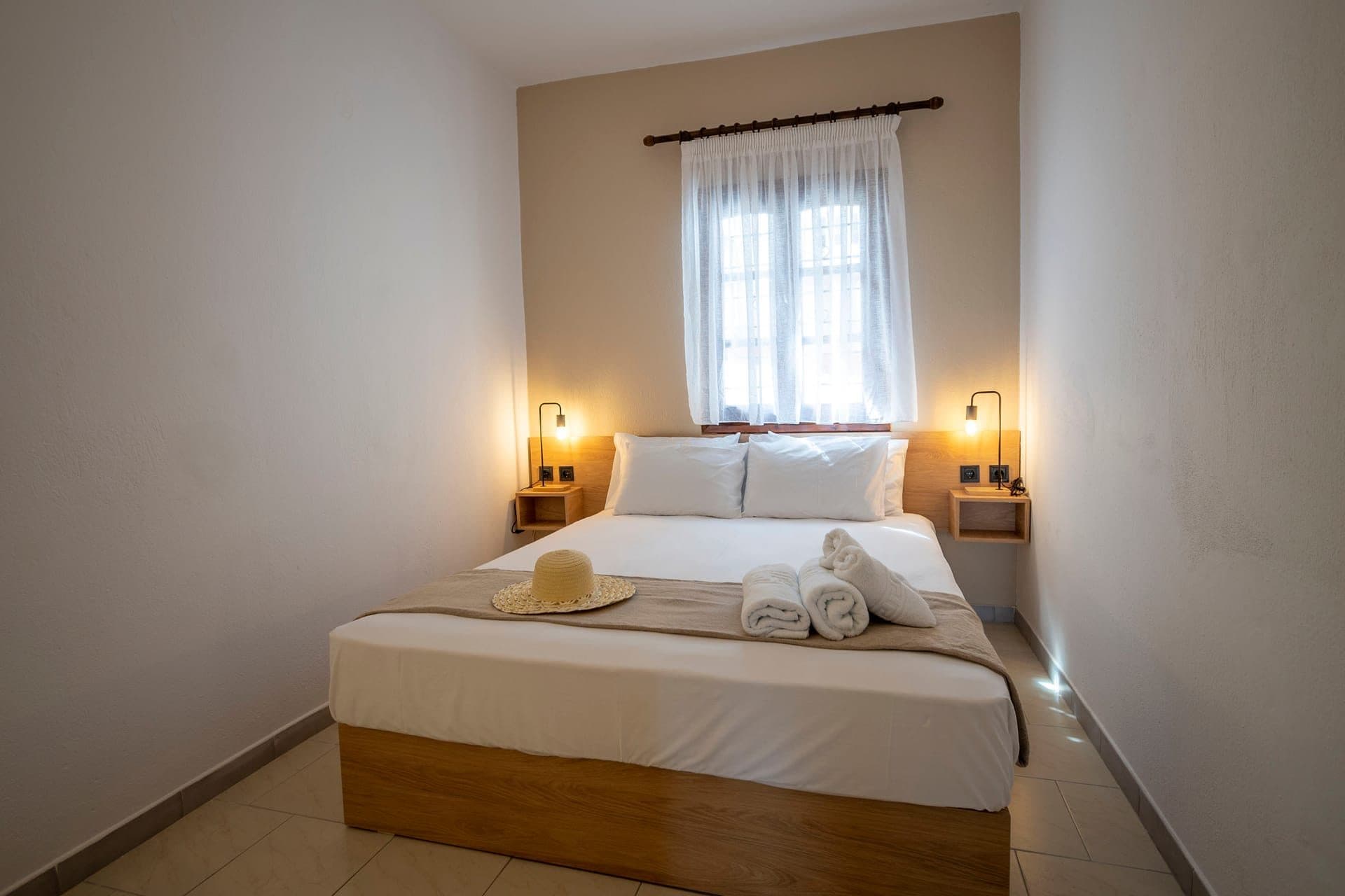 First-floor apartments, sleeps 2-4, Kriopighi – photo 7 of 17