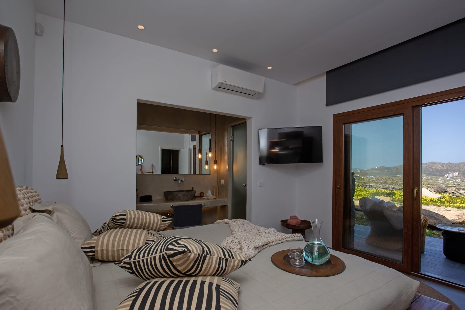 Lipsi Estate Panorama Pool Views, Mykonos – photo 65 of 90