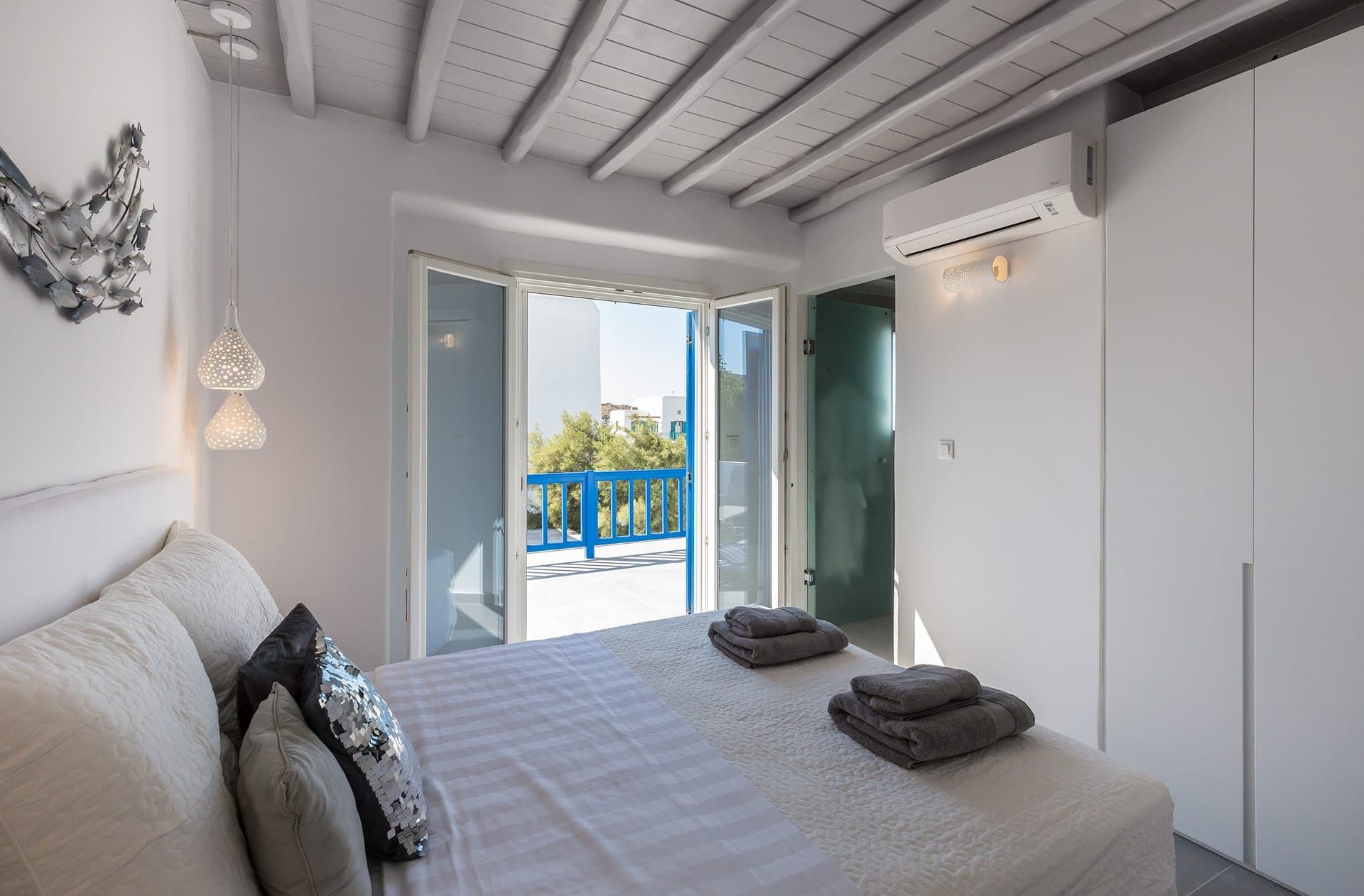 Villa Iliana 1 with shared Pool, Ornos – photo 26 of 63