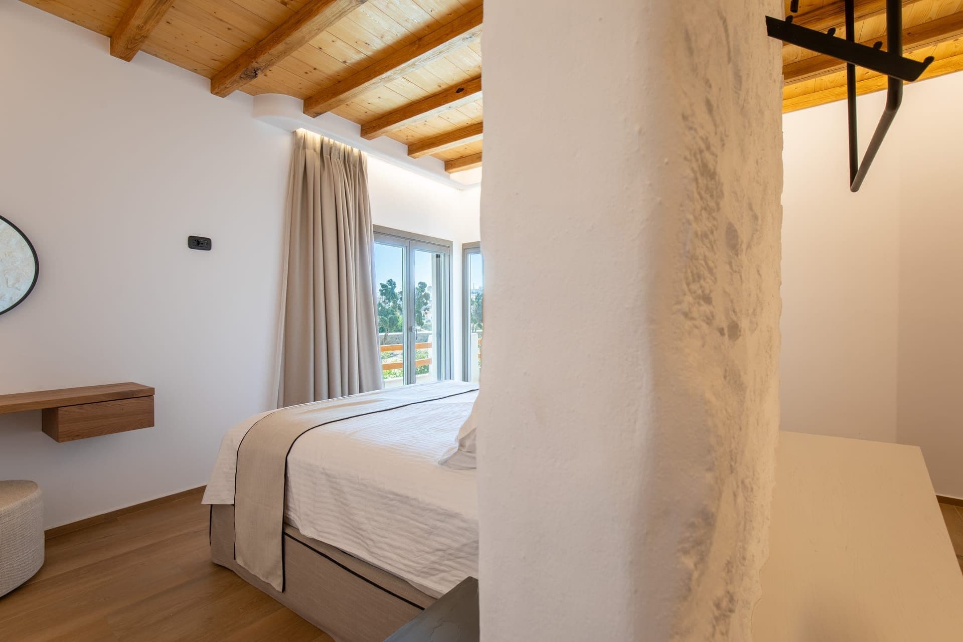 Acres Luxe - Ground Floor Retreat, Ano Mera – photo 23 of 39