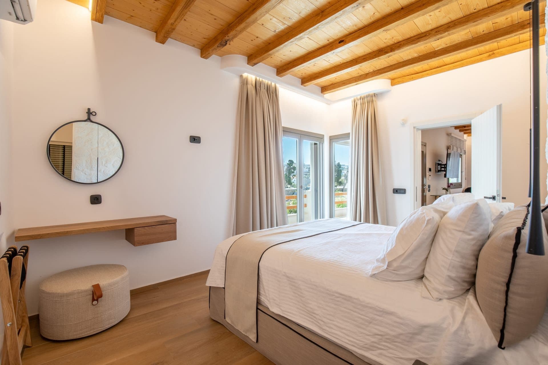 Acres Luxe - Ground Floor Retreat, Ano Mera – photo 22 of 39