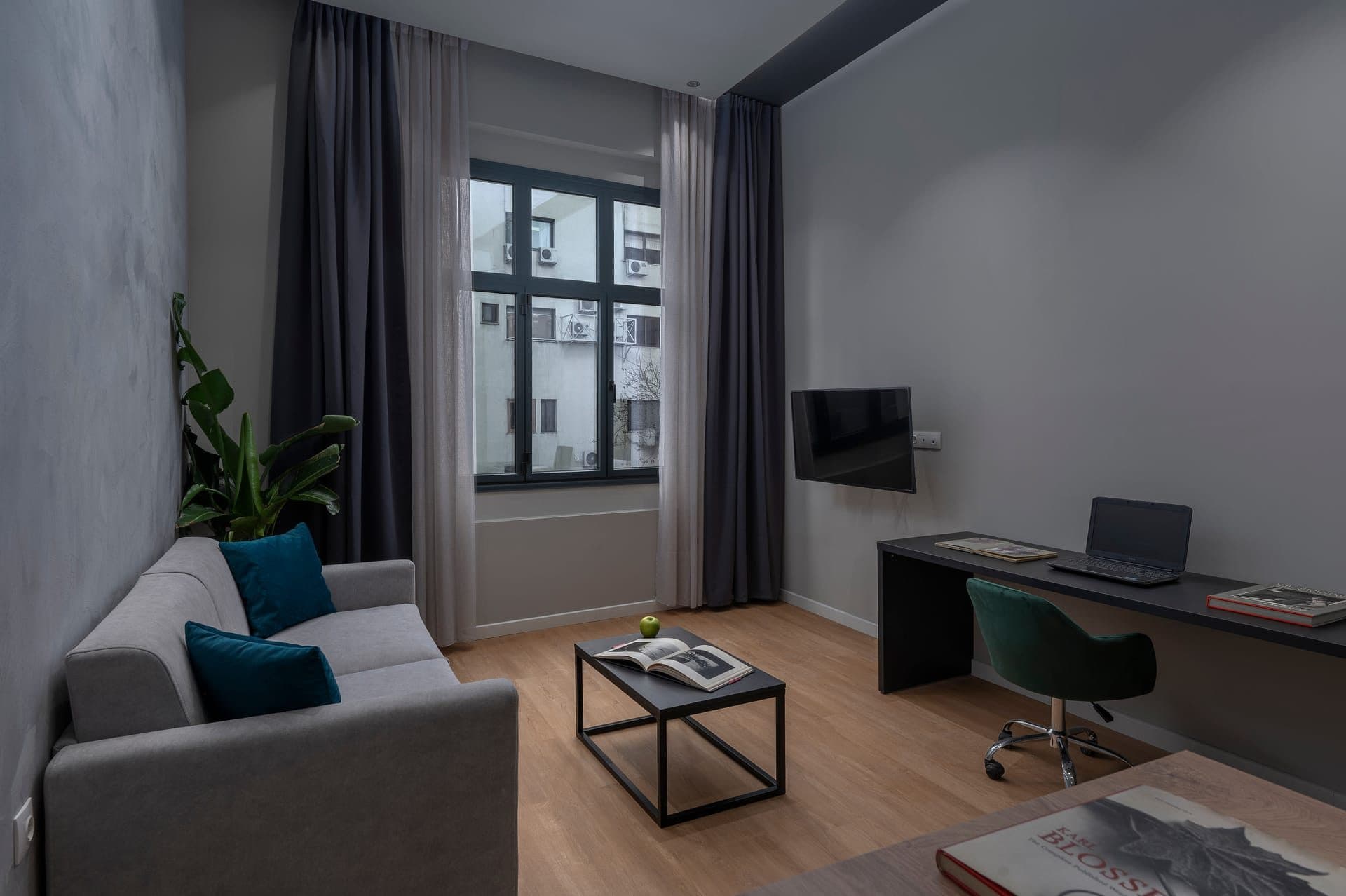 Hebrard Industrial Suites, Thessaloniki – photo 3 of 10