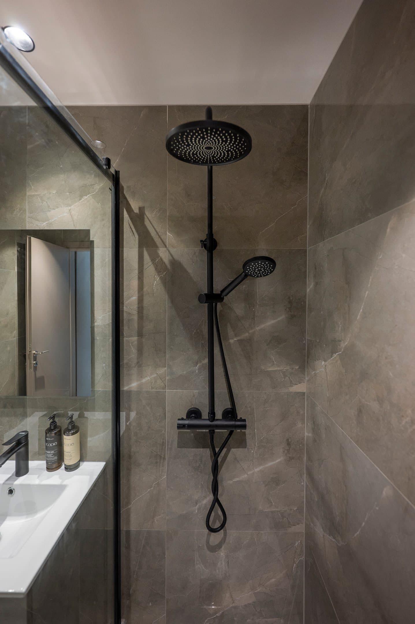 Business Double Room, Thessaloniki – photo 8 of 8