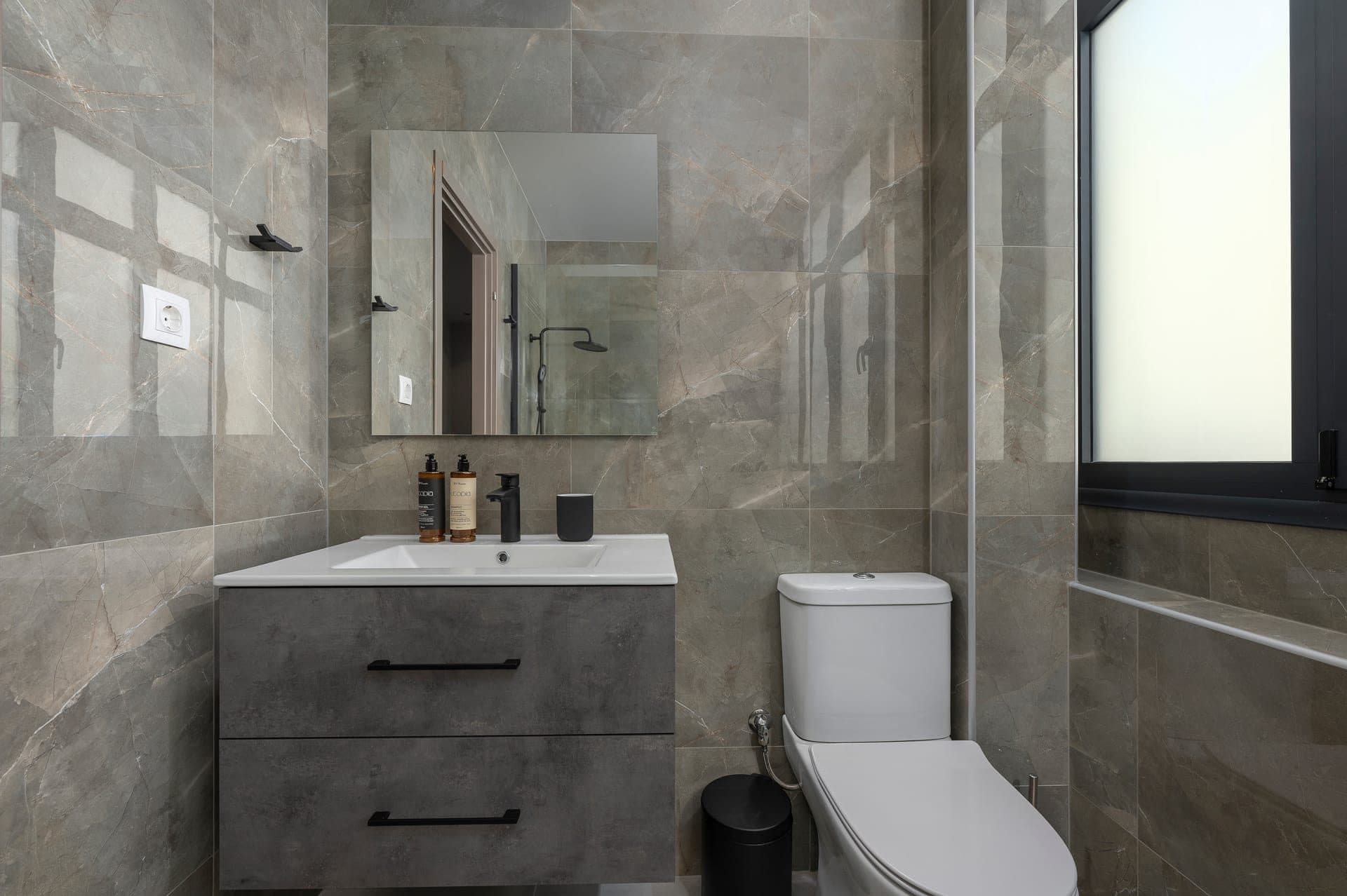 Superb Room, Thessaloniki – photo 4 of 5