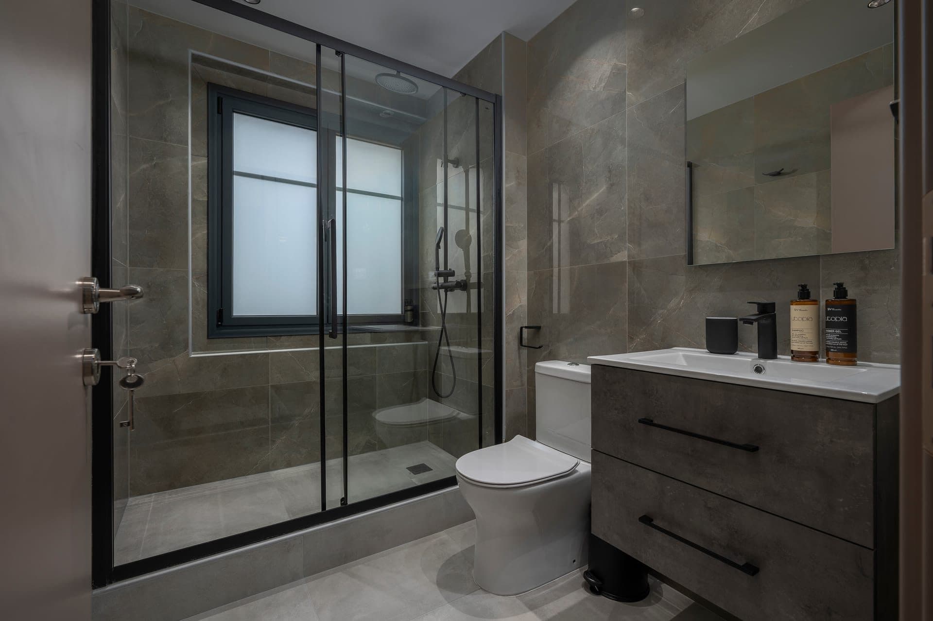 Junior Suite Thessaloniki, Thessaloniki – photo 4 of 5