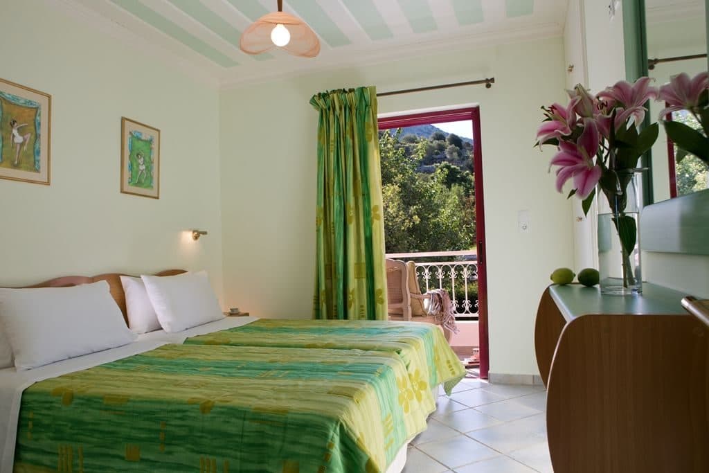 Superior Suite with Pool View, Exanthia – photo 10 of 32