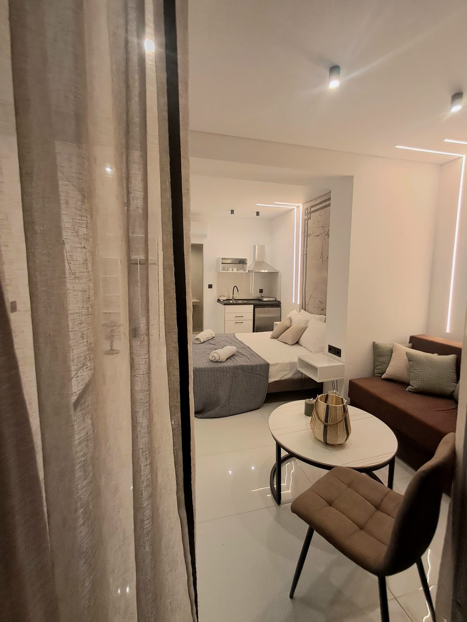 Kapahi Suites Apartments, Potos – photo 8 of 99