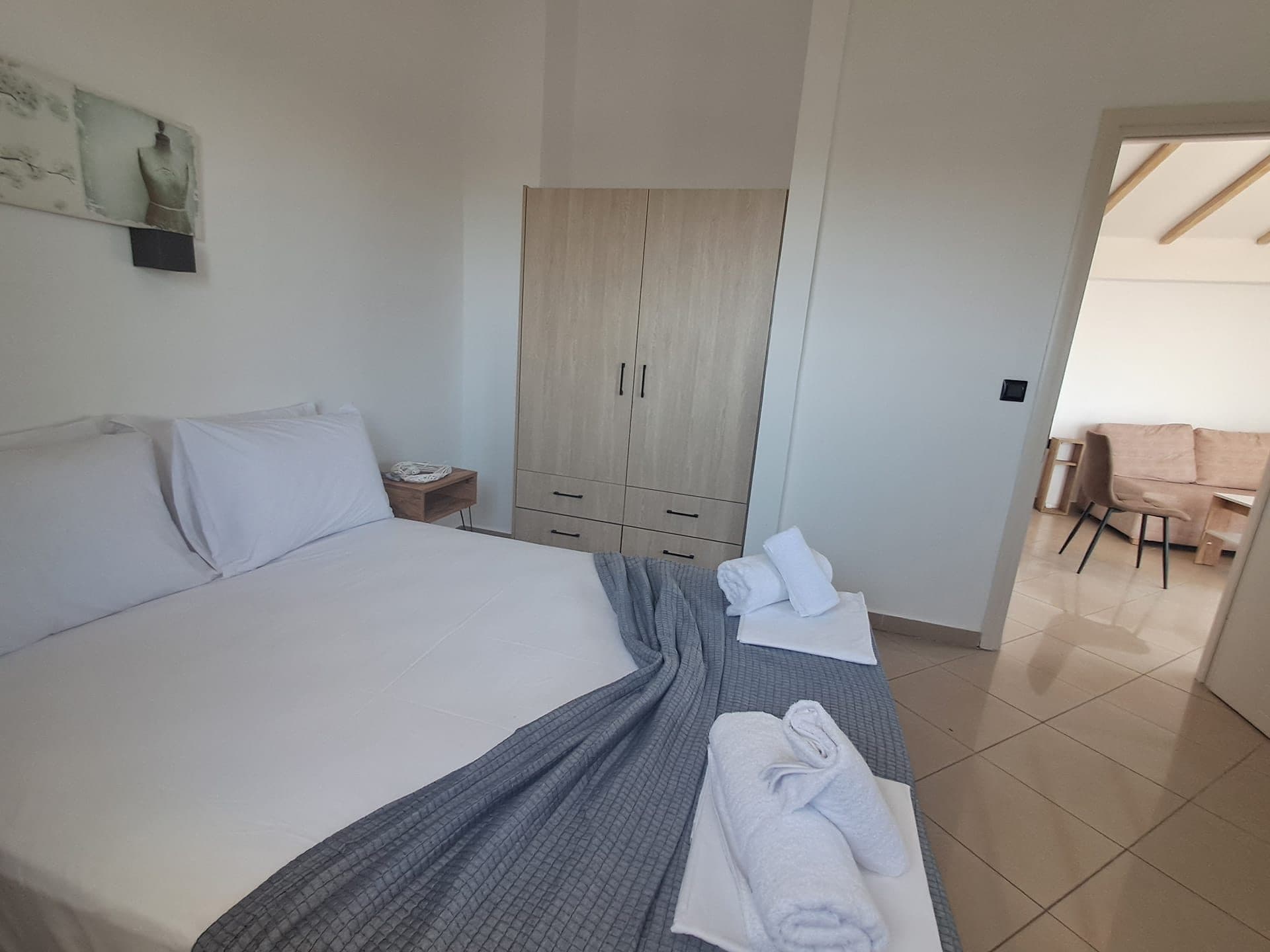 SEAVIEW APARTMENT, Potos – photo 8 of 18