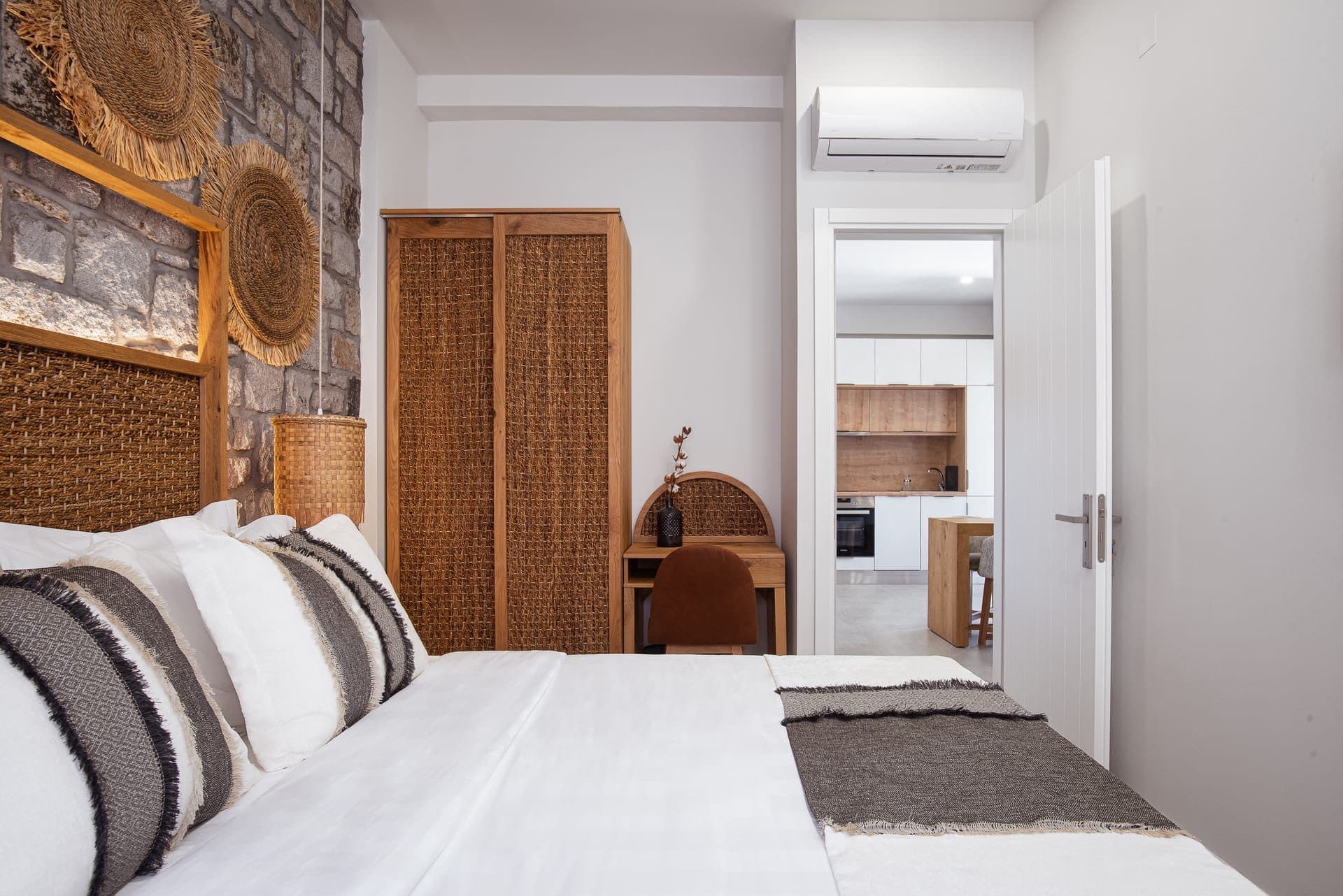 Lemnosthea Luxury Residence One, Agios Ioannis – photo 10 of 61