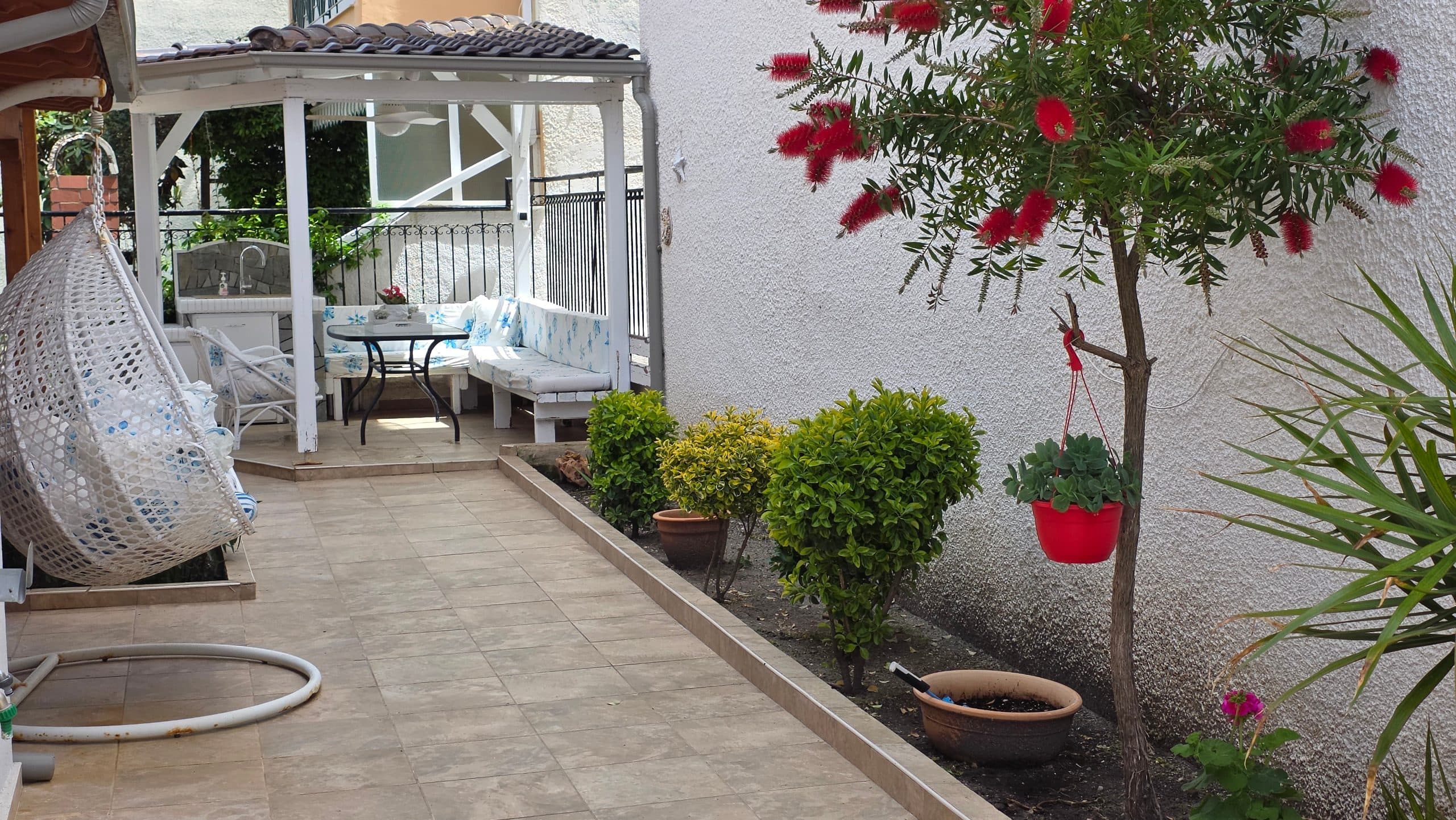 Cozy 1-Bedroom Apartment 100m from the Beach in Pefkohori - 4