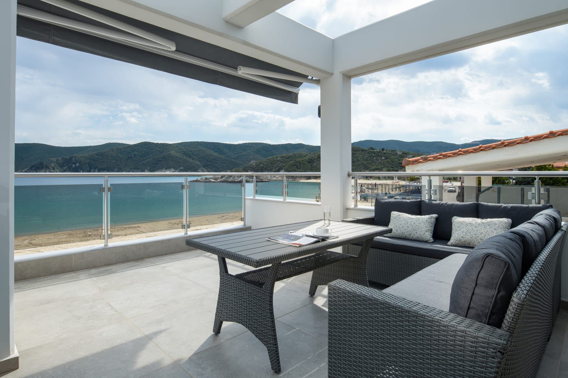 Sigma Beachfront Villa, Kalamitsi – photo 21 of 38