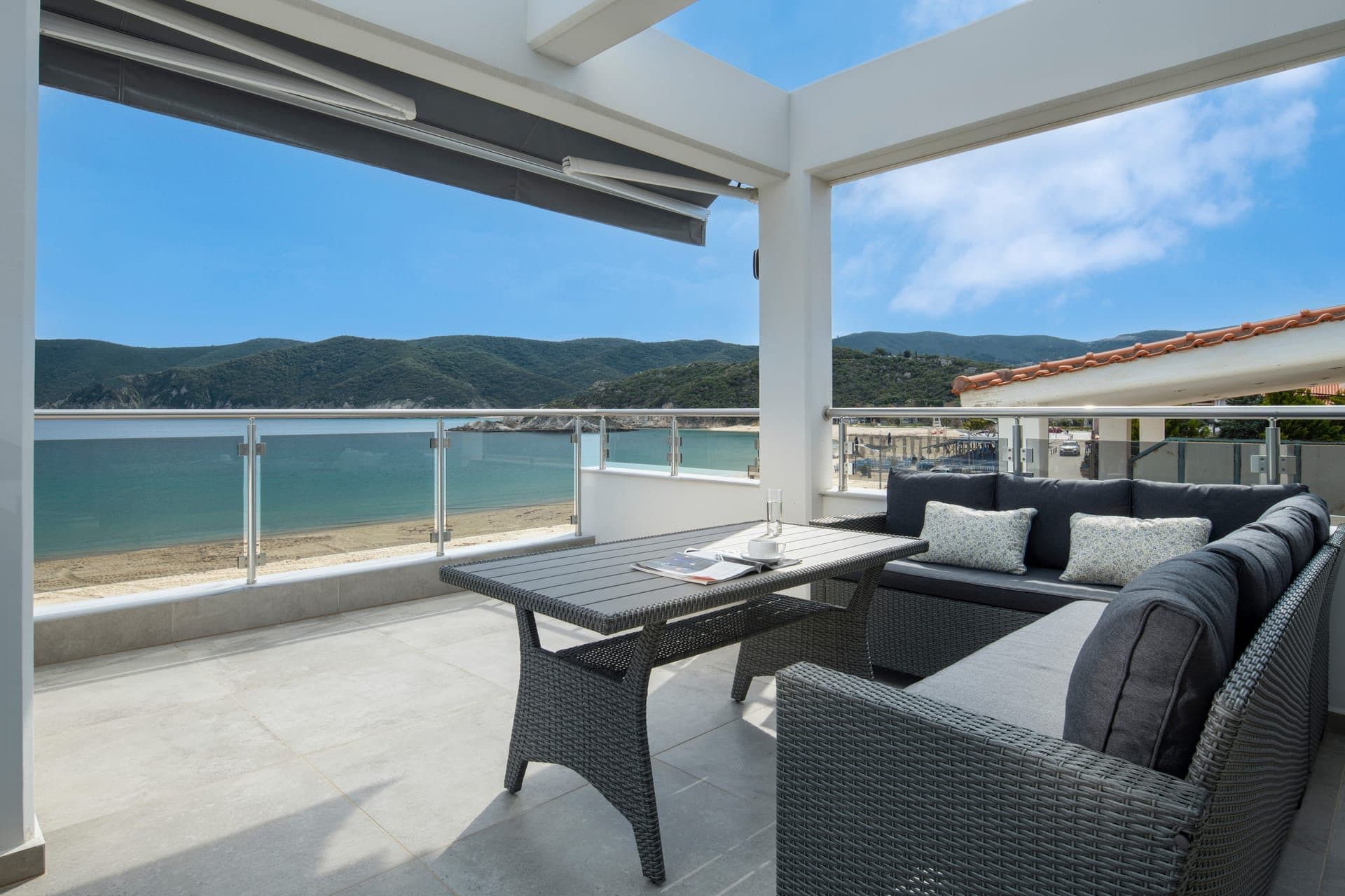 Sigma Beachfront Villa, Kalamitsi – photo 20 of 38