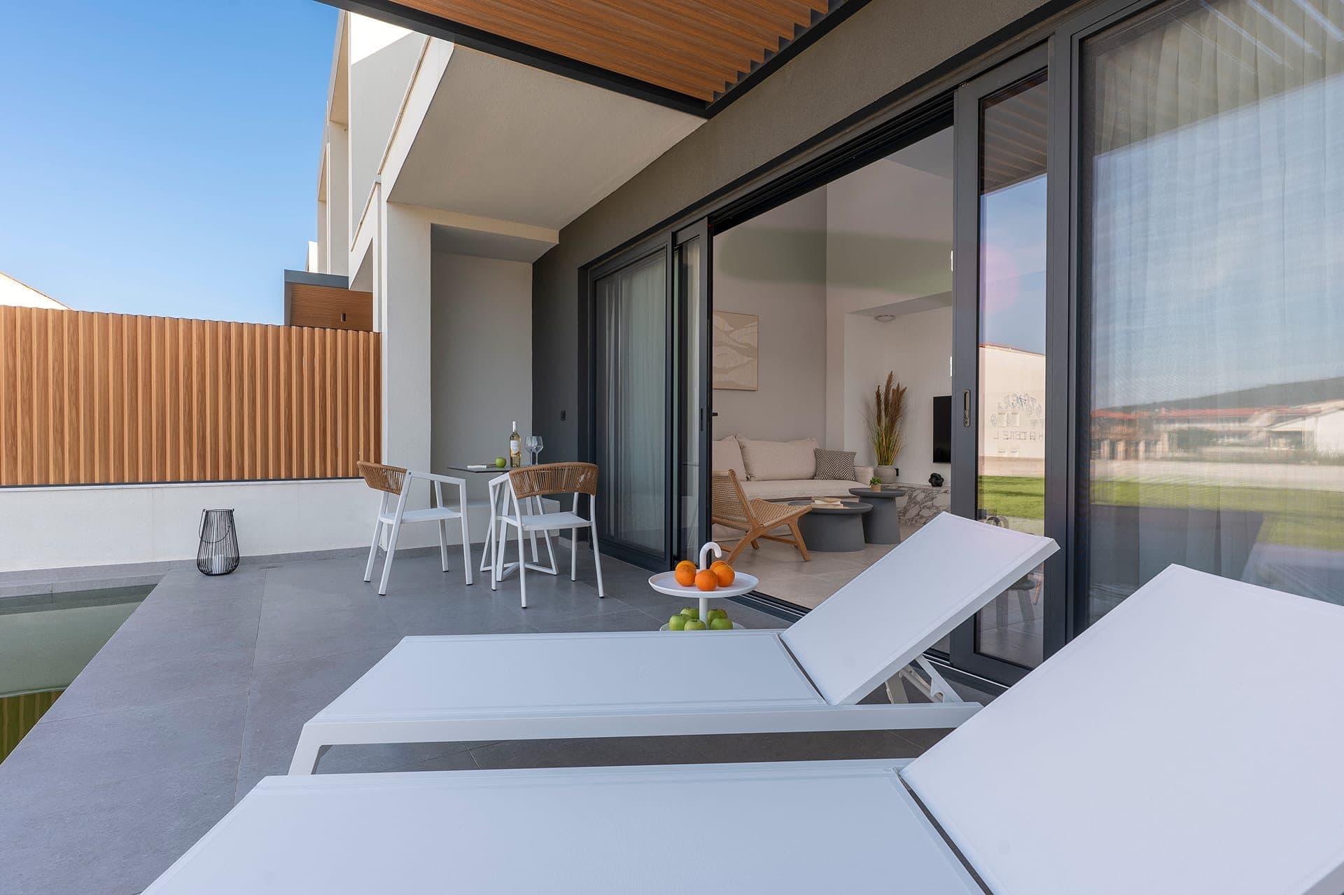 Prestige 3-Bedroom Villa with Private Pool, Sarti – photo 28 of 42