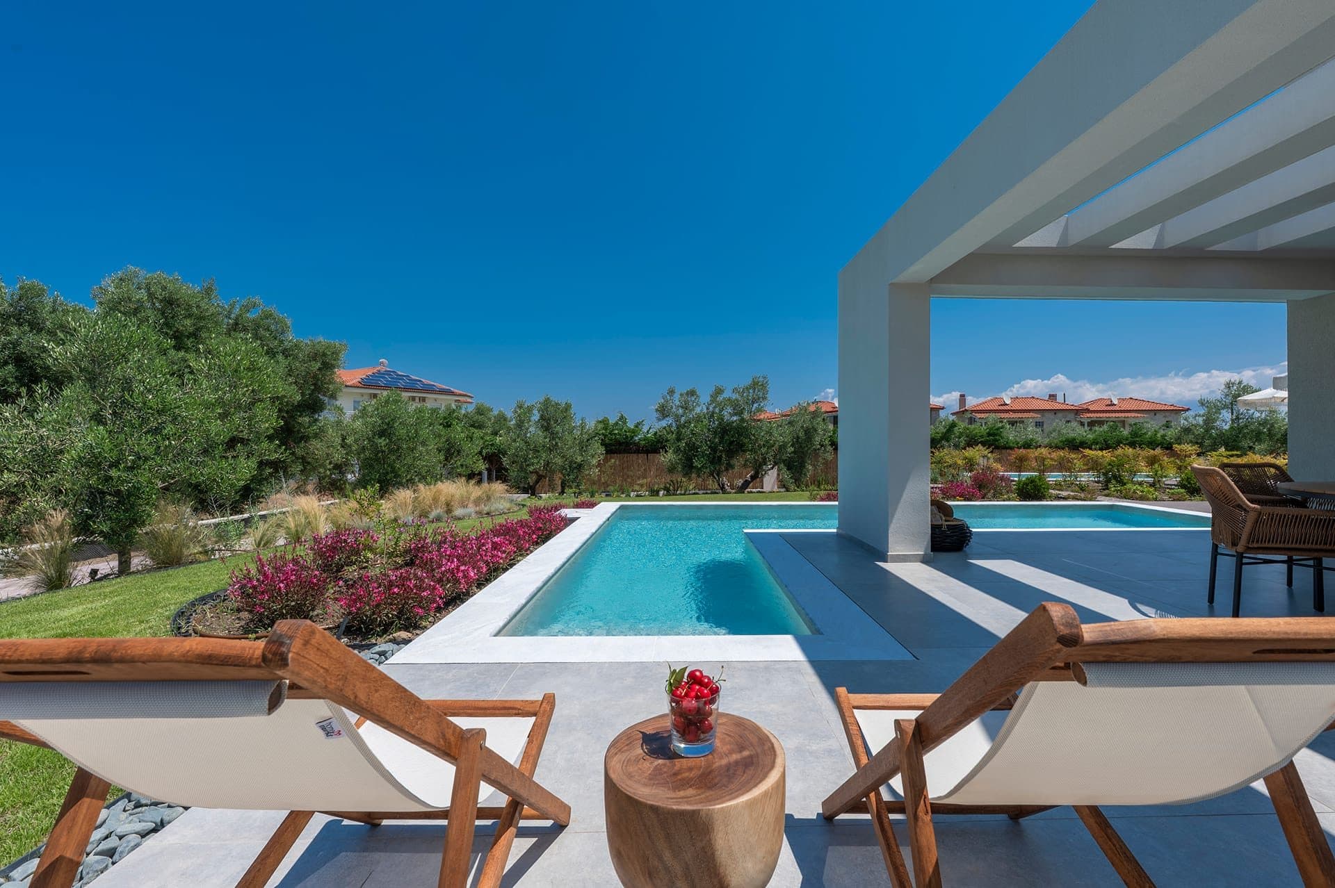 Exclusive Villa | Private Pool, Pallini – photo 4 of 21