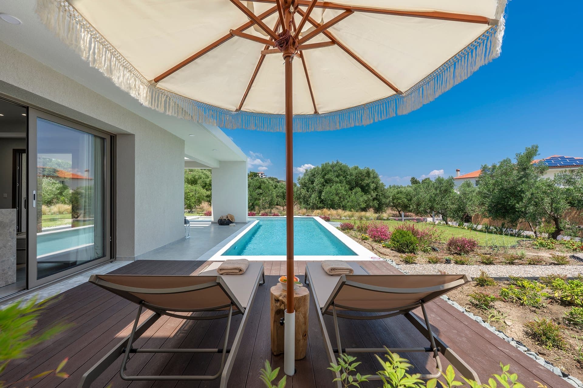 Exclusive Villa | Private Pool, Pallini – photo 5 of 21