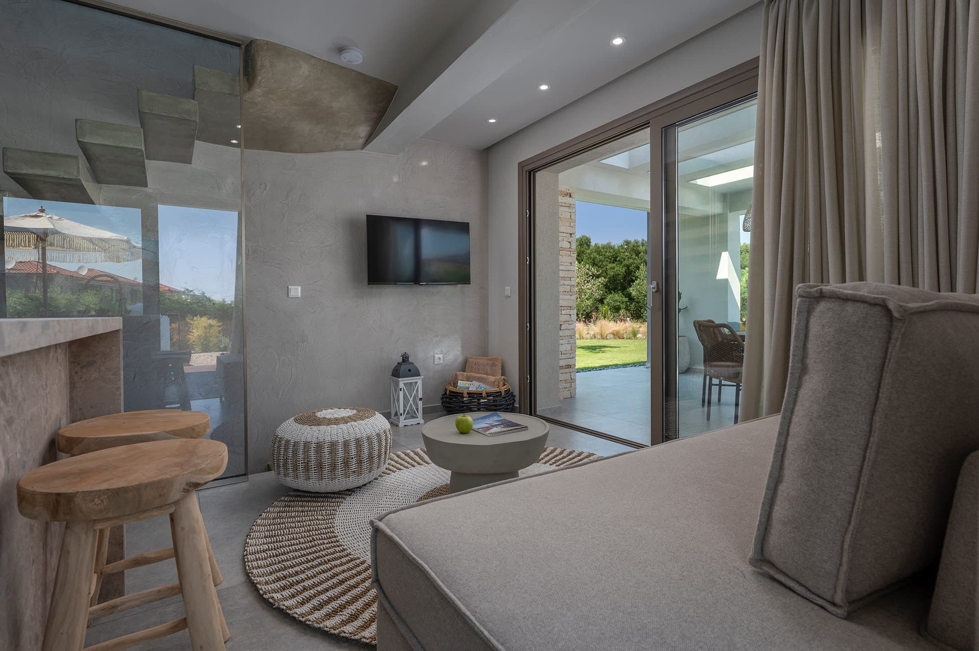 Exclusive Villa | Private Pool, Pallini – photo 8 of 21