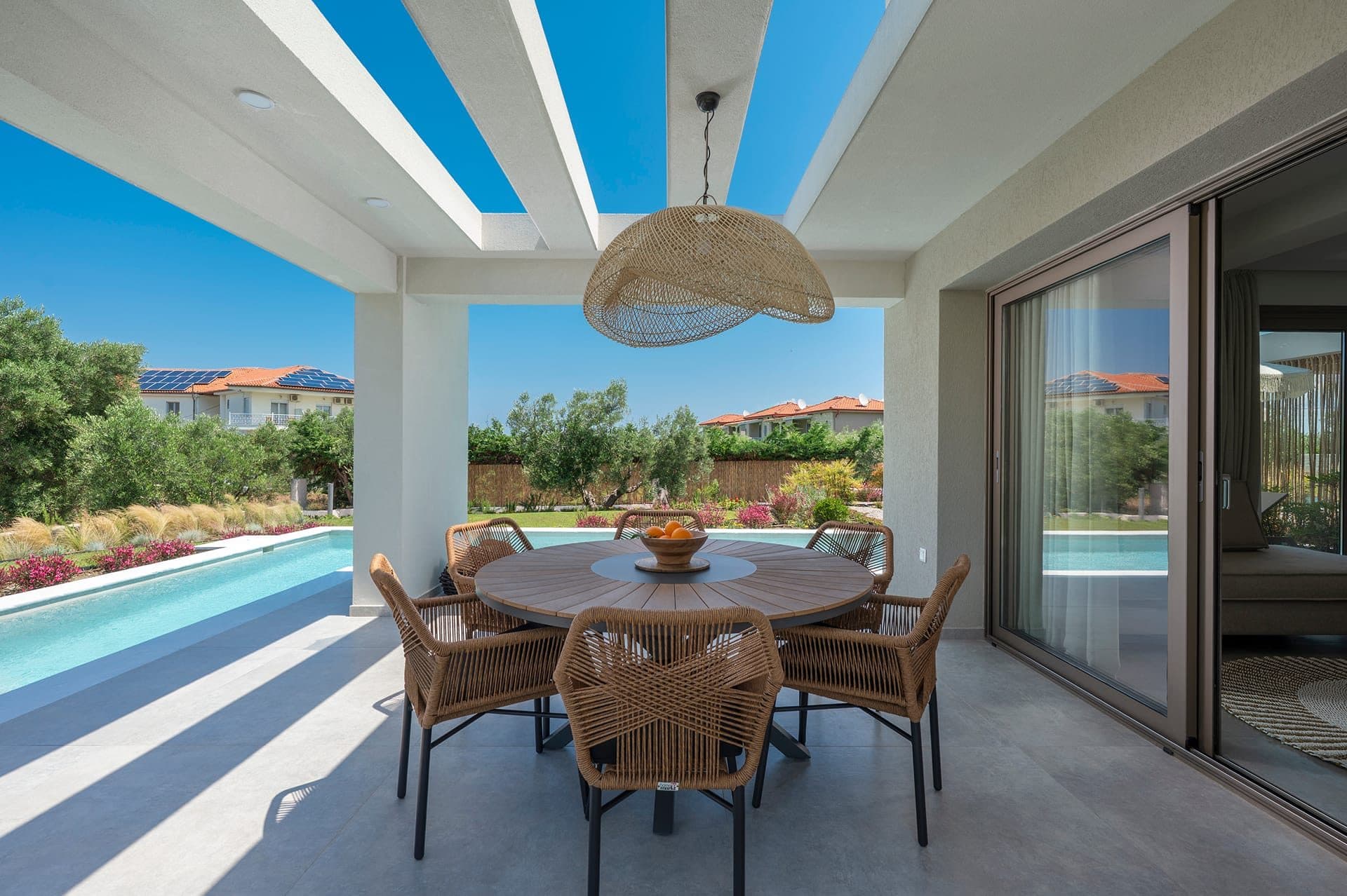 Exclusive Villa | Private Pool, Pallini – photo 3 of 21
