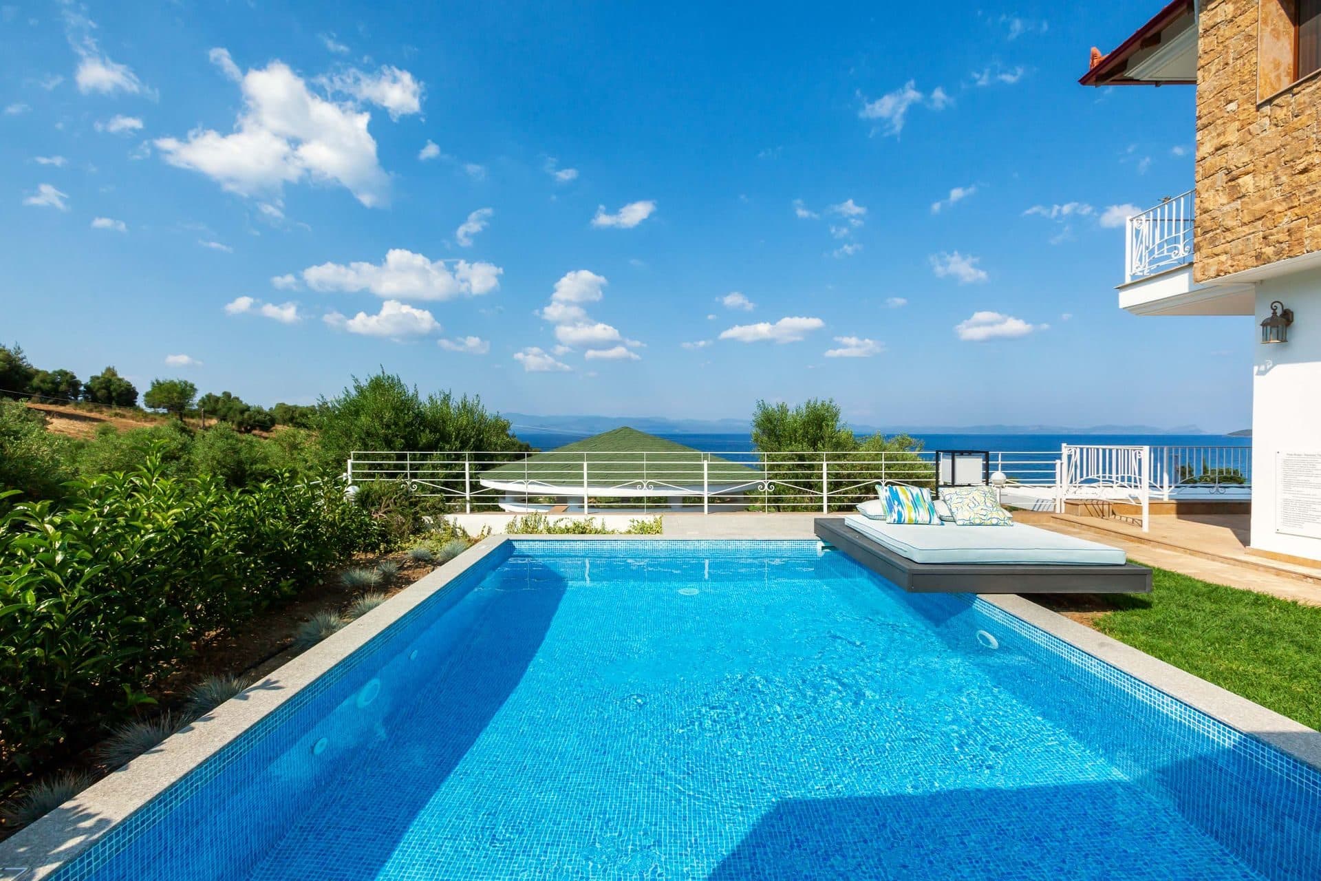 Premium Suite | Private Pool Paliouri, Paliouri – photo 11 of 15