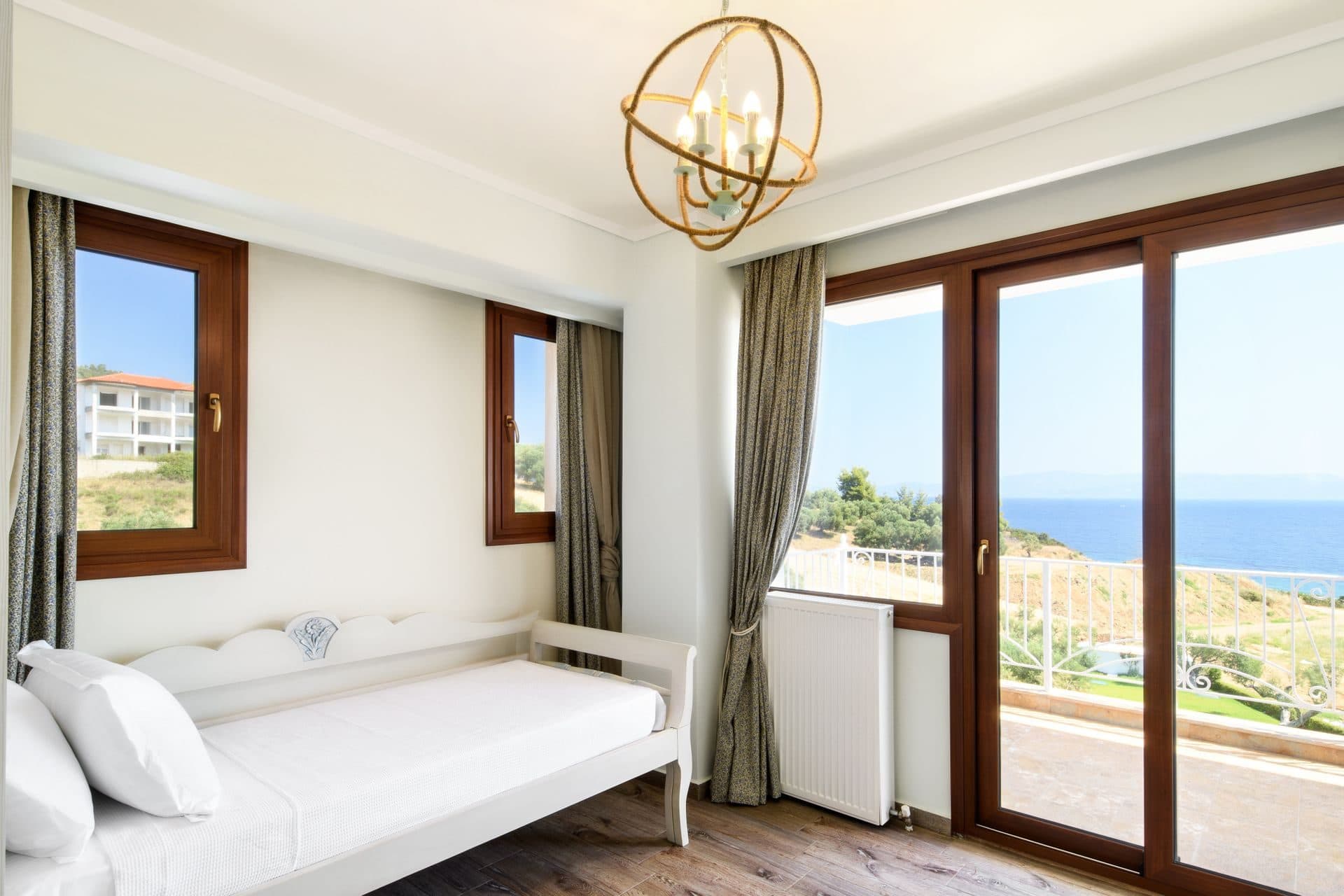Deluxe Villa | Private Pool, Paliouri – photo 7 of 26