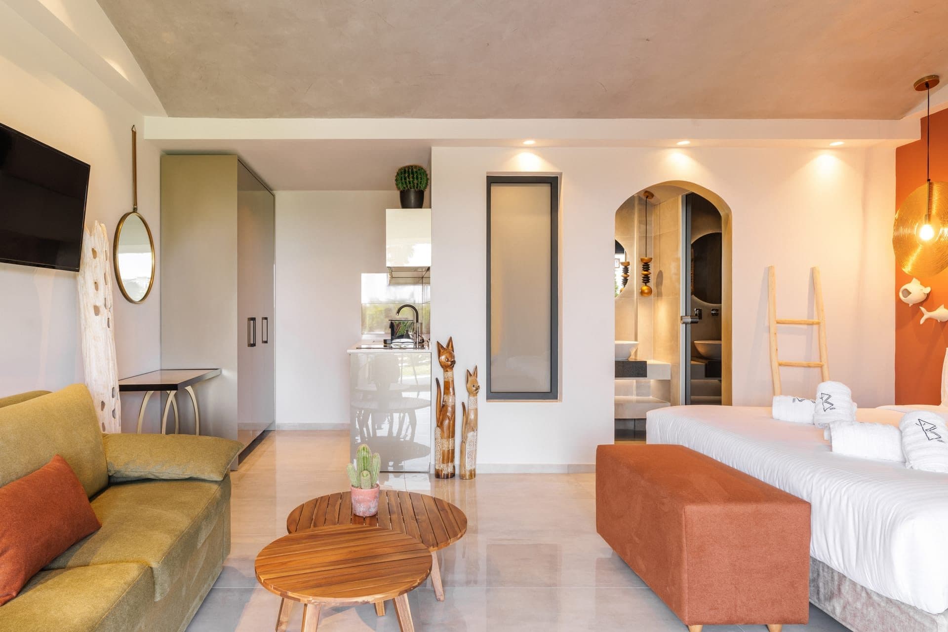 Superior Suite with Garden, Pefkochori – photo 9 of 14