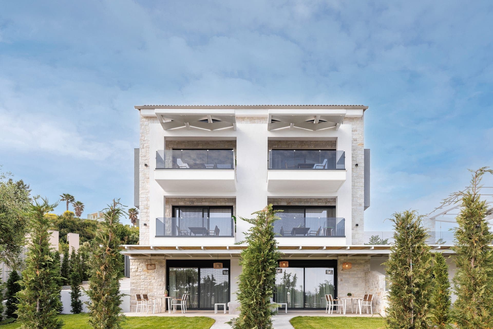 Superior Suite with Garden, Pefkochori – photo 14 of 14