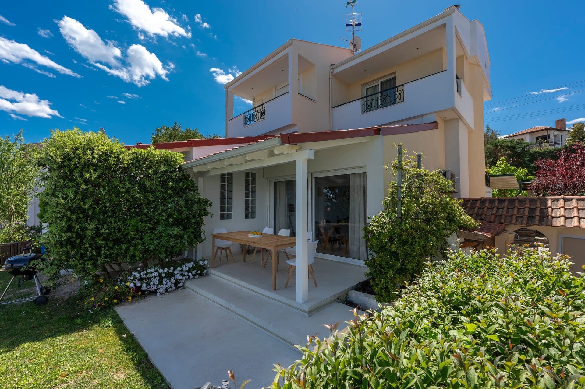 Fenia Villa | Polichrono, Pallini – photo 9 of 17