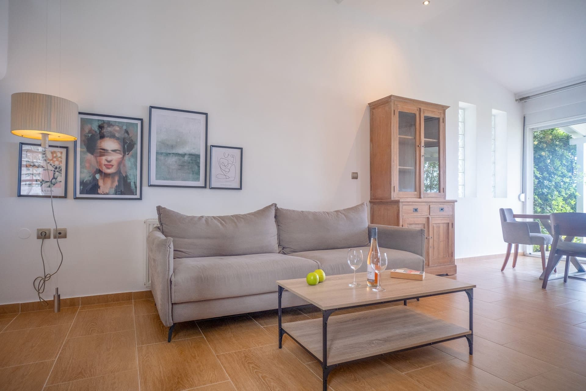 Elena Villa | Polichrono, Pallini – photo 12 of 21