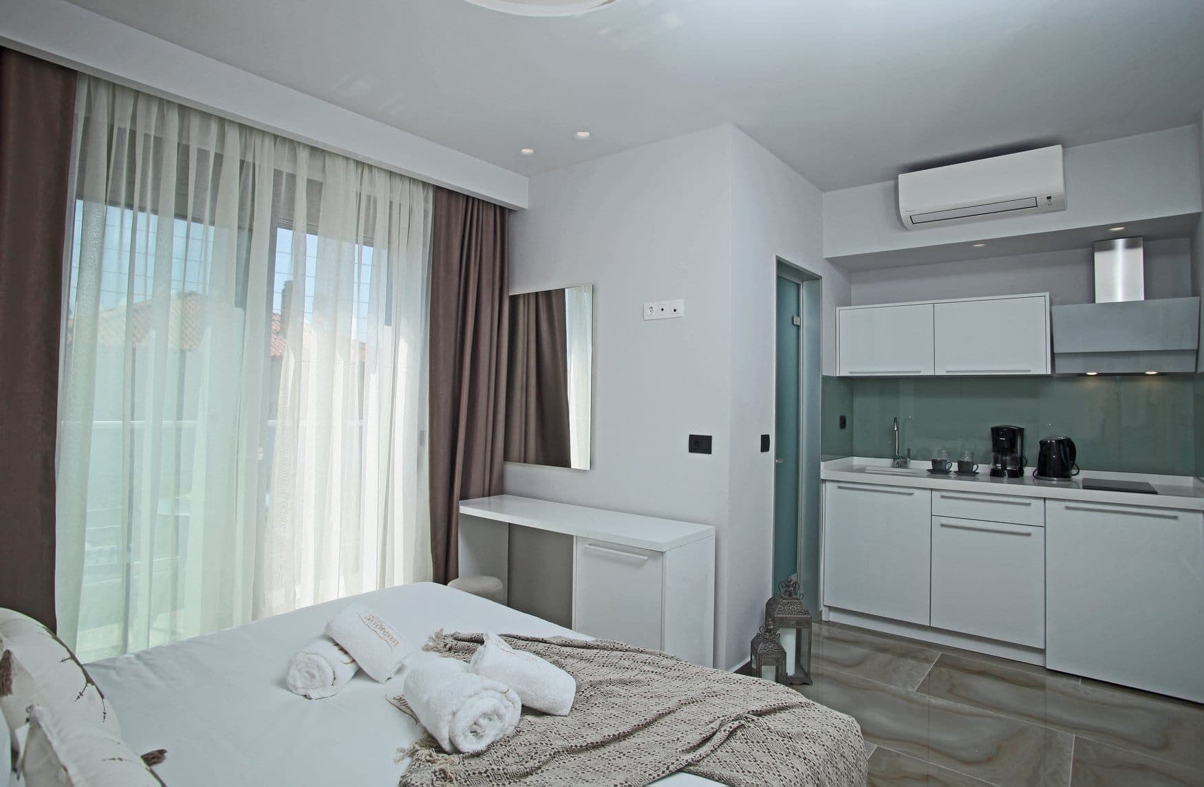Comfort Double | Top Floor, Paliouri – photo 2 of 3