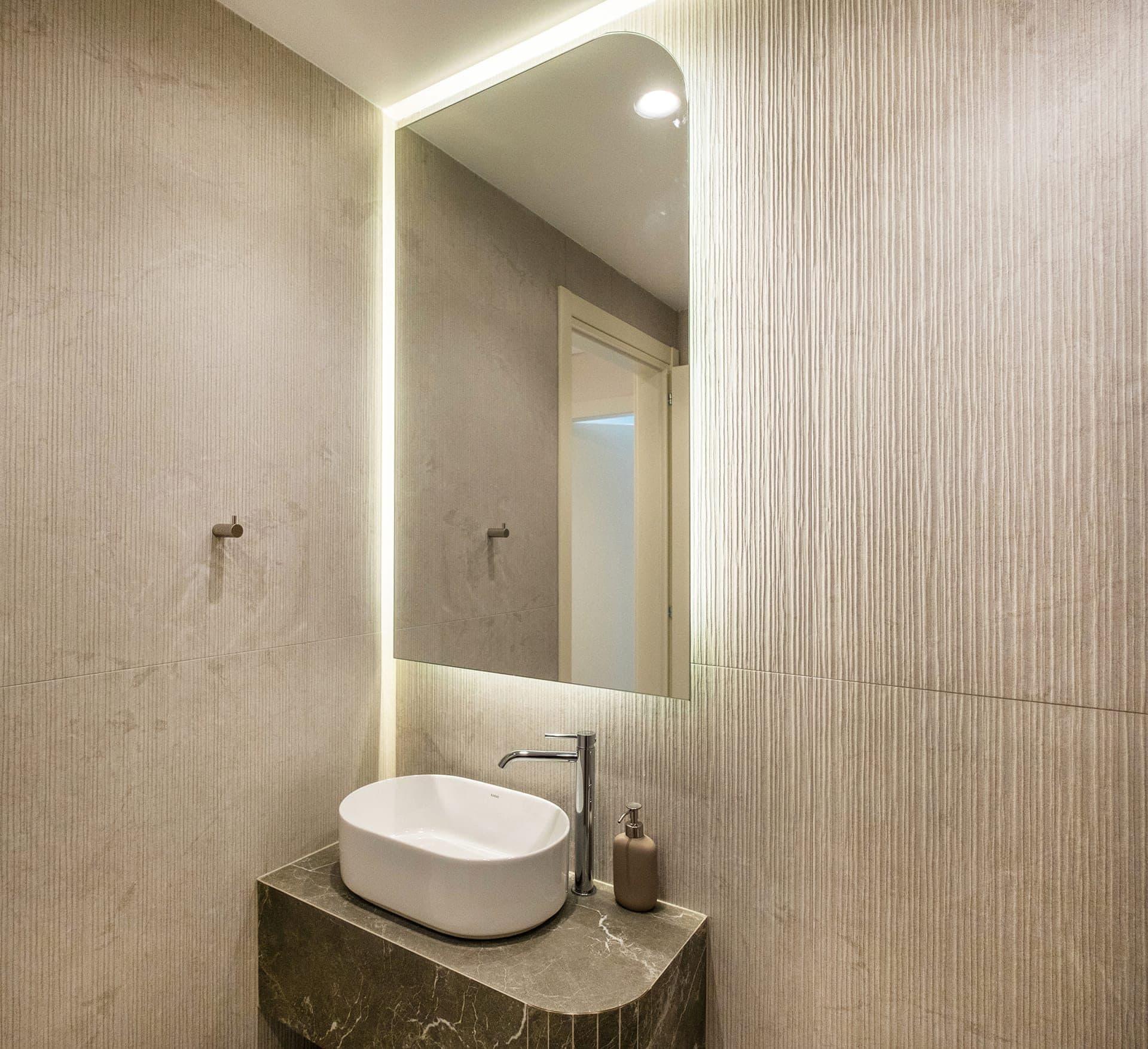Private Pool Suite, Kallithea – photo 11 of 26