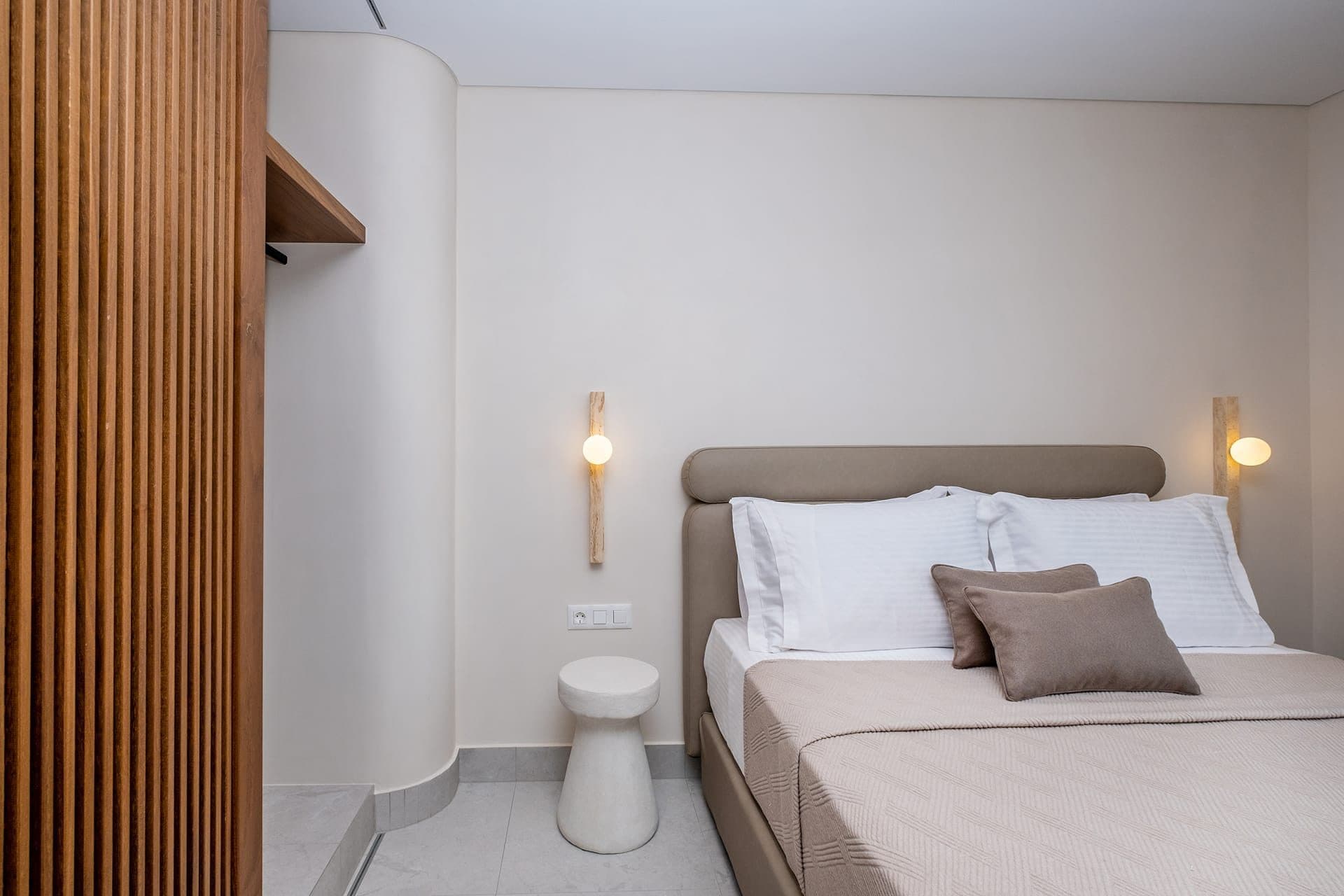 Suite with Private Pool and Partial Sea View, Kallithea – photo 34 of 36