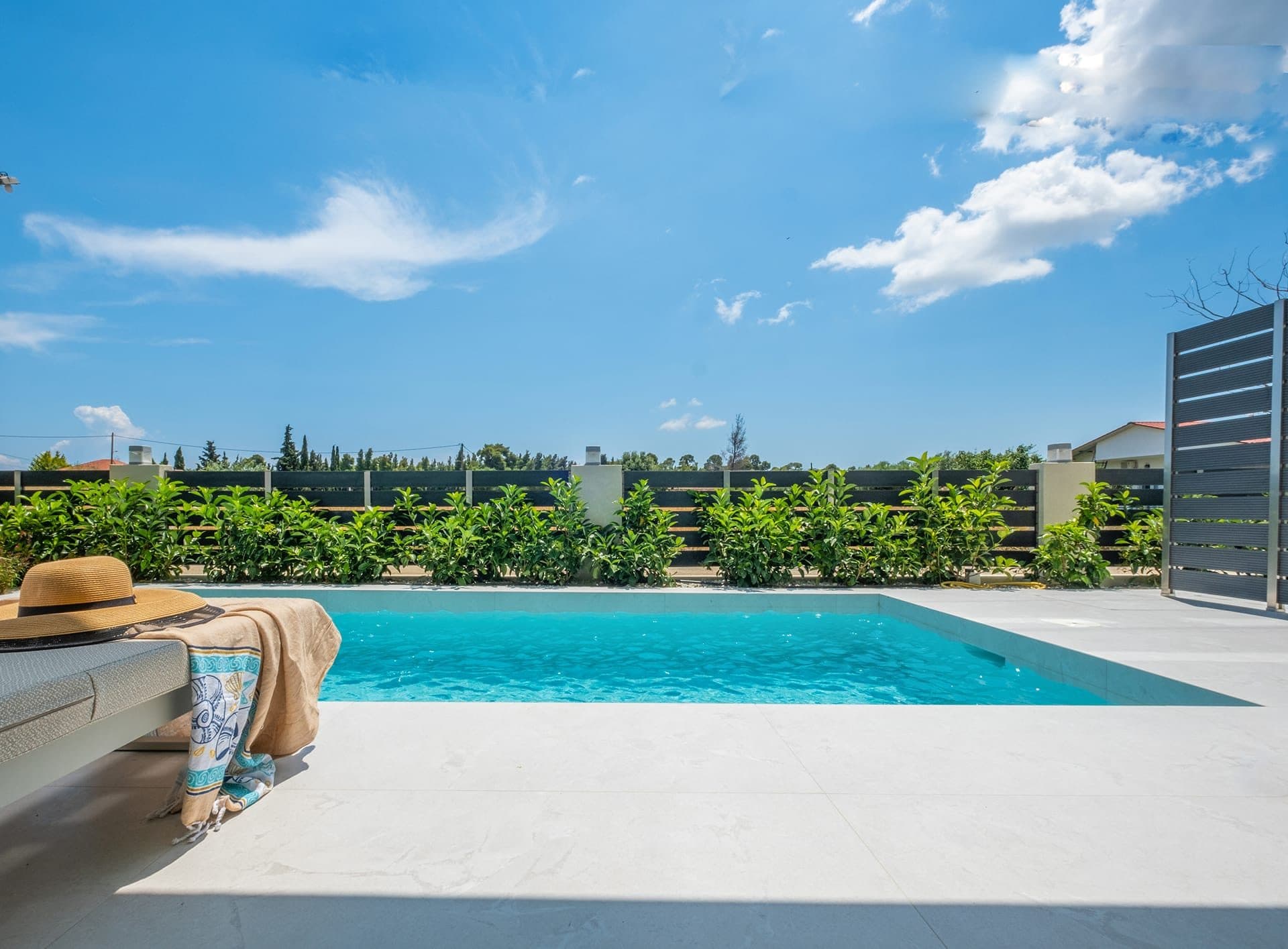 Suite with Private Pool and Partial Sea View, Kallithea – photo 13 of 36