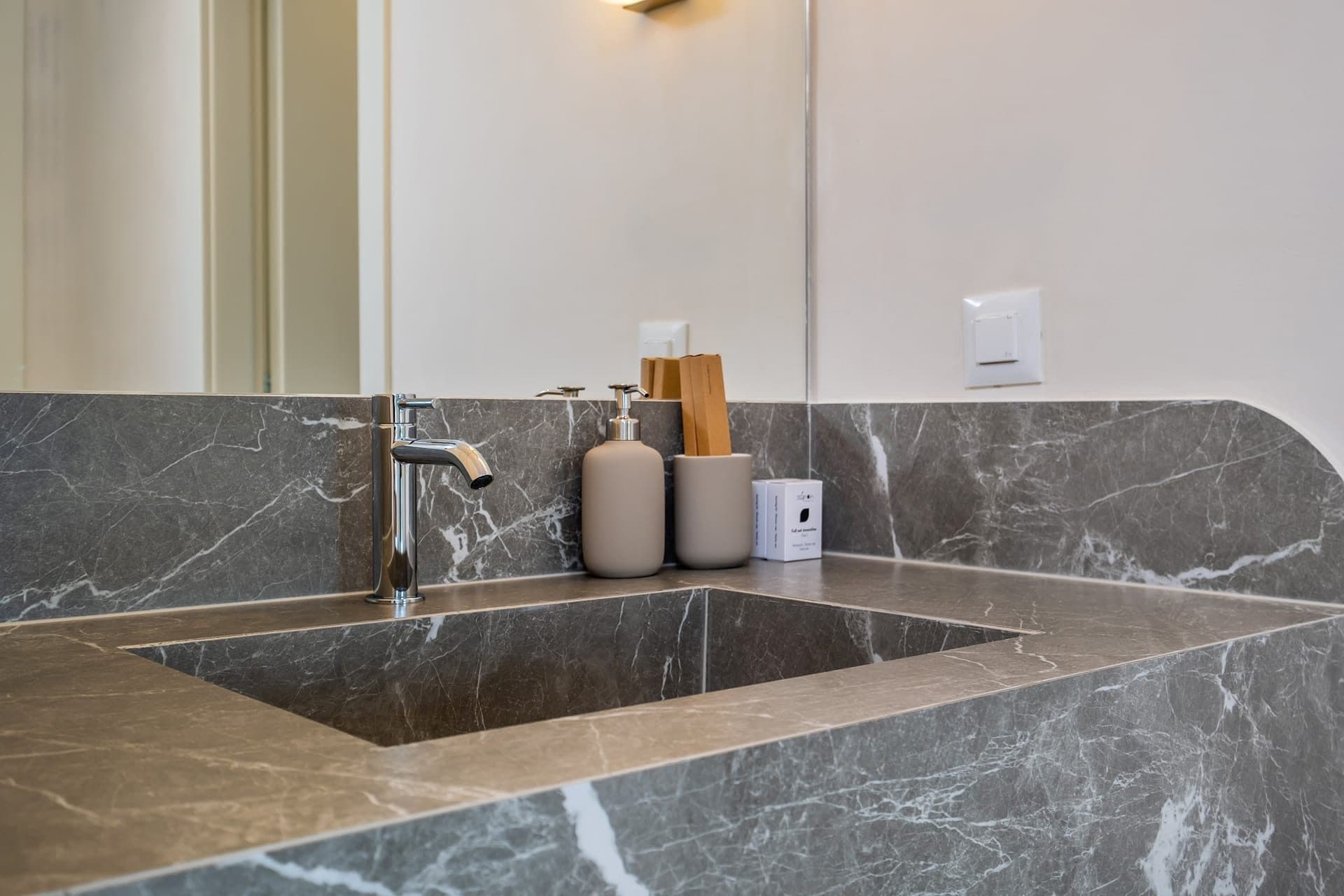 Suite with Private Pool and Partial Sea View, Kallithea – photo 31 of 36