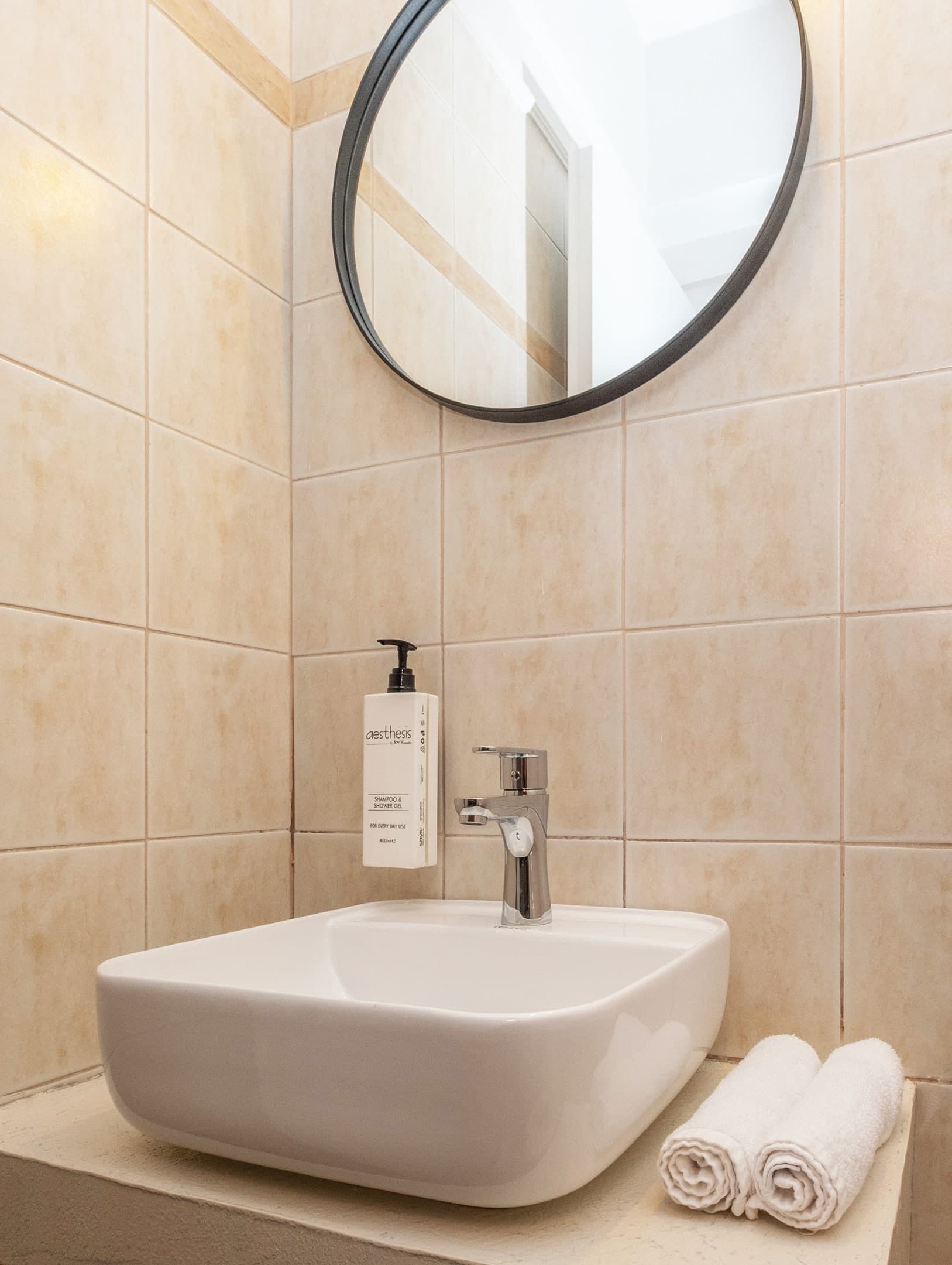 Superior Three Bedroom Villa, Pallini – photo 25 of 32