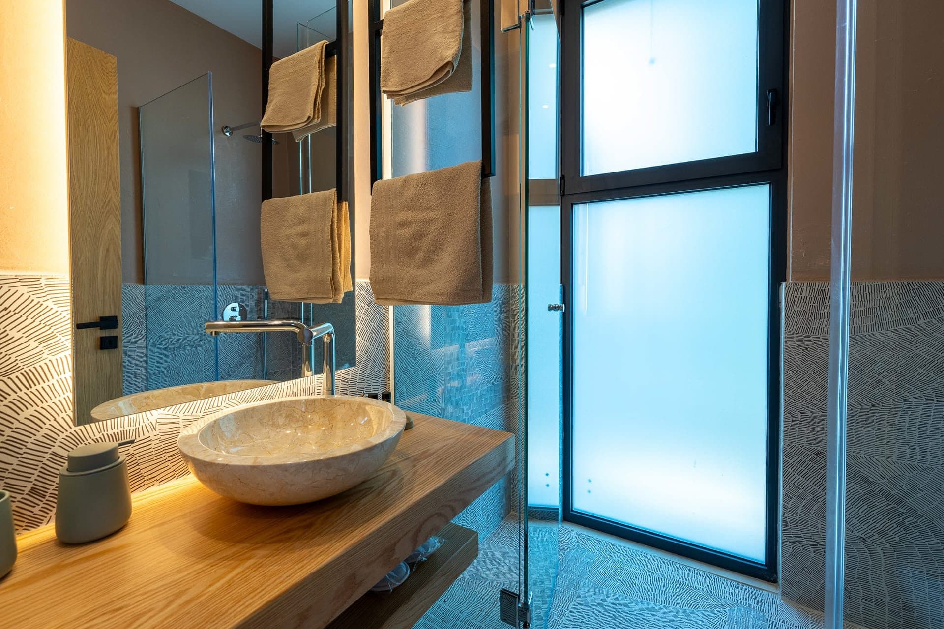 Executive Suite, Georgioupoli – photo 17 of 20