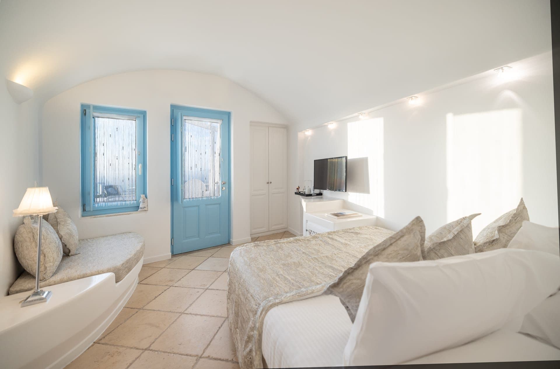 Pearl | Pool Access Suite, Imerovigli – photo 10 of 15