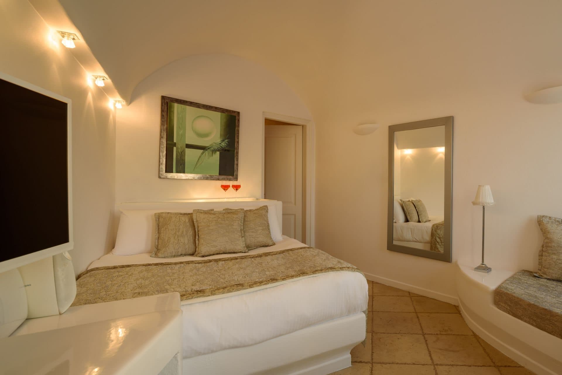 Pearl | Pool Access Suite, Imerovigli – photo 4 of 15