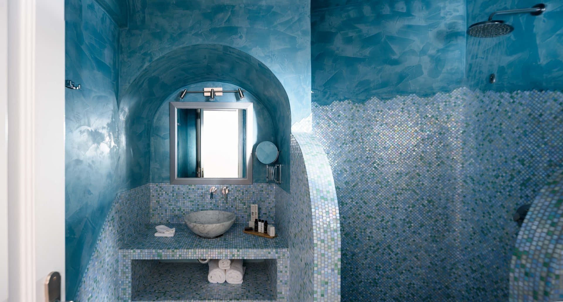 Felicity | Pool Access Suite, Imerovigli – photo 2 of 11