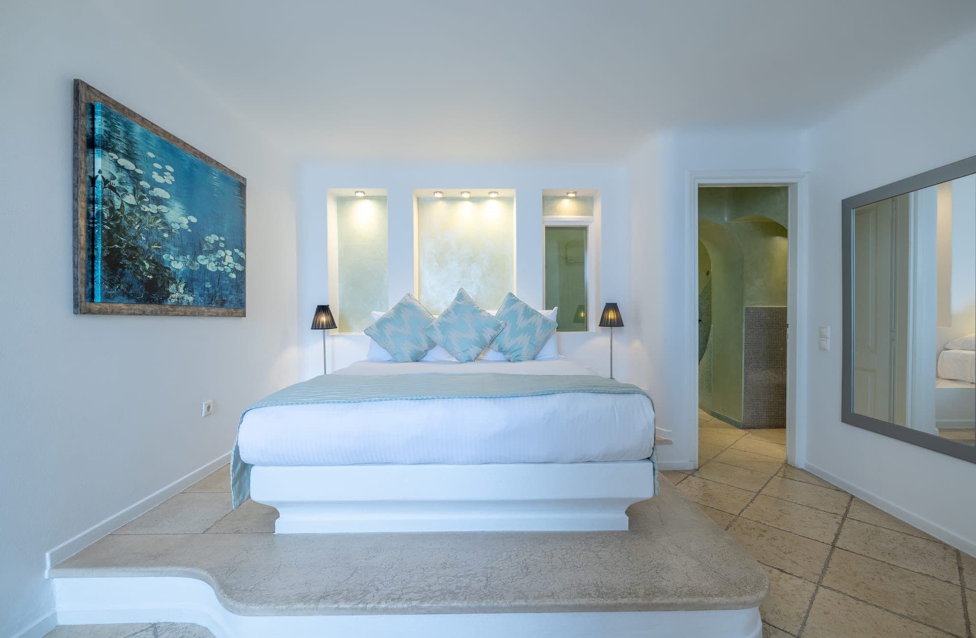Lagoon | Indoor Jacuzzi Suite, Imerovigli – photo 9 of 15
