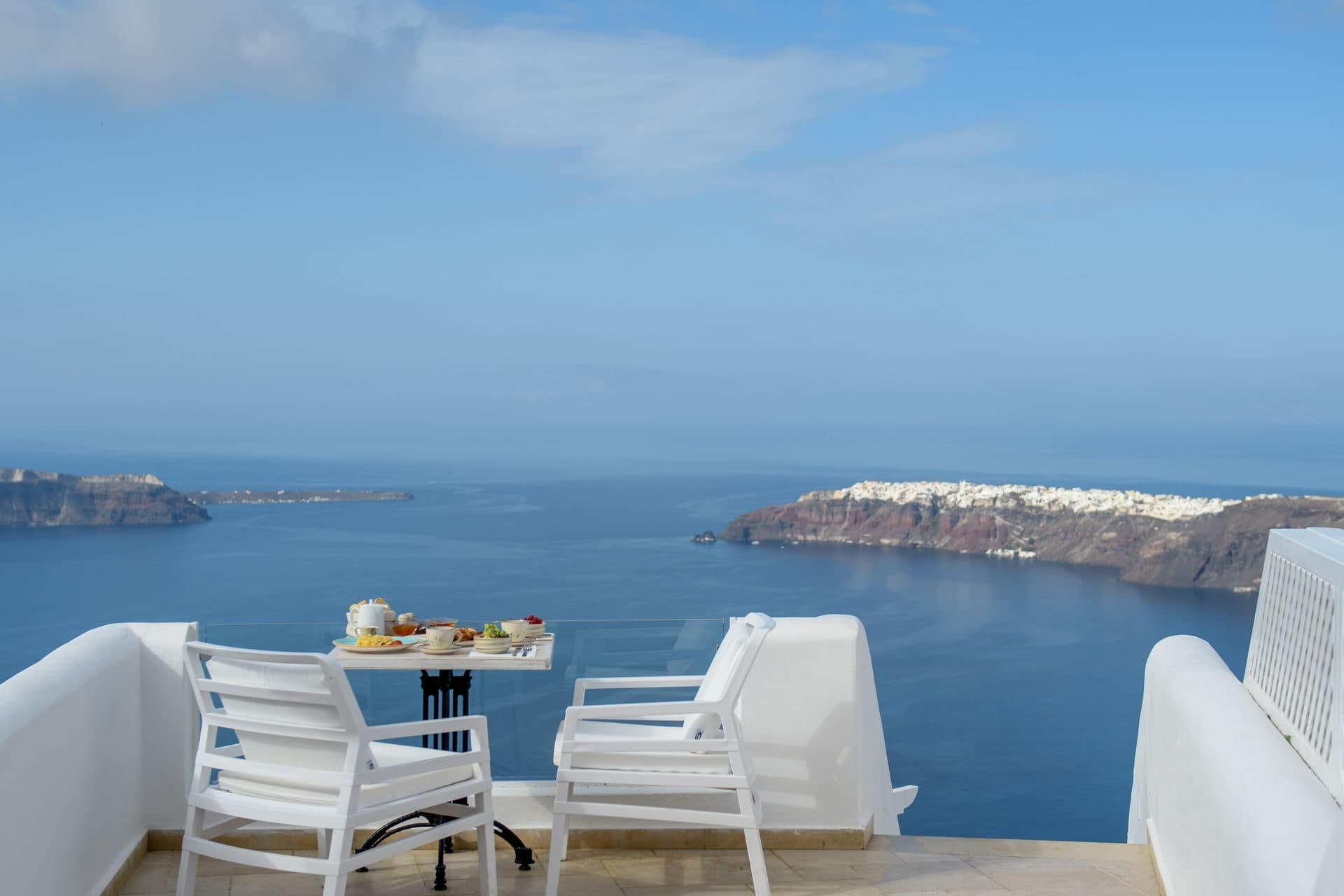 Lagoon | Indoor Jacuzzi Suite, Imerovigli – photo 7 of 15