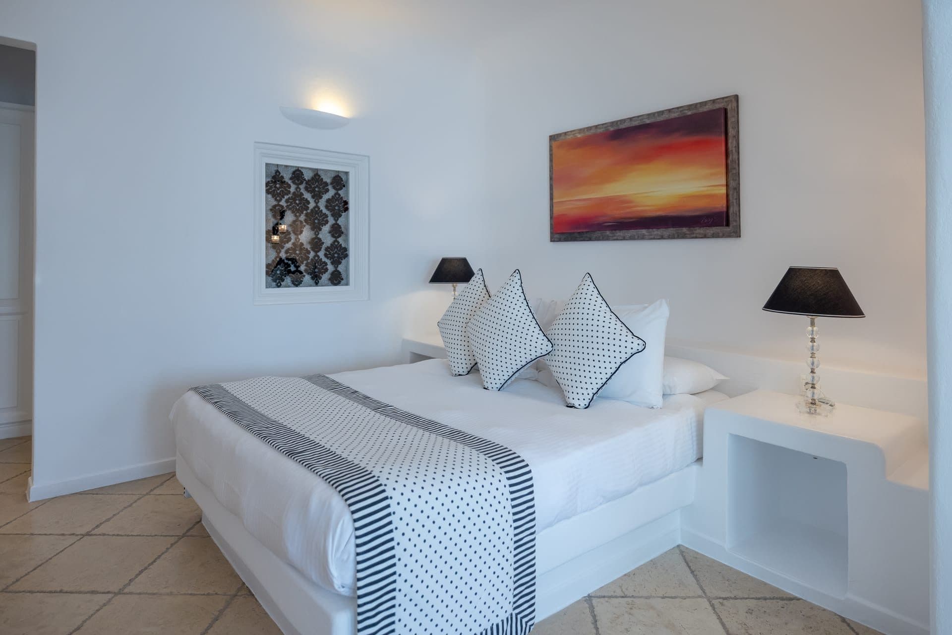 Harmony | Outdoor Jacuzzi Suite, Imerovigli – photo 16 of 28