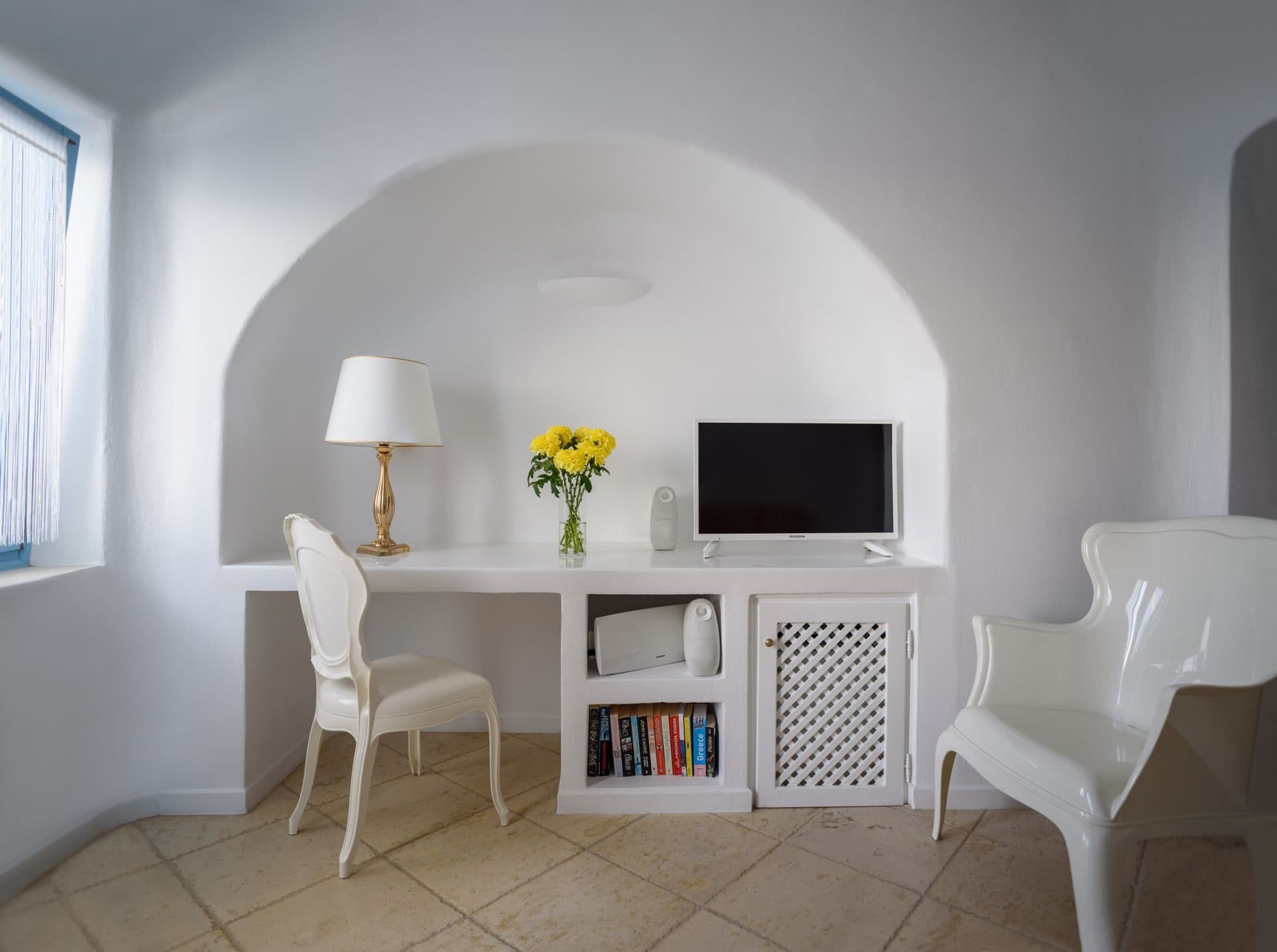 Charm | Outdoor Jacuzzi Suite, Imerovigli – photo 5 of 25