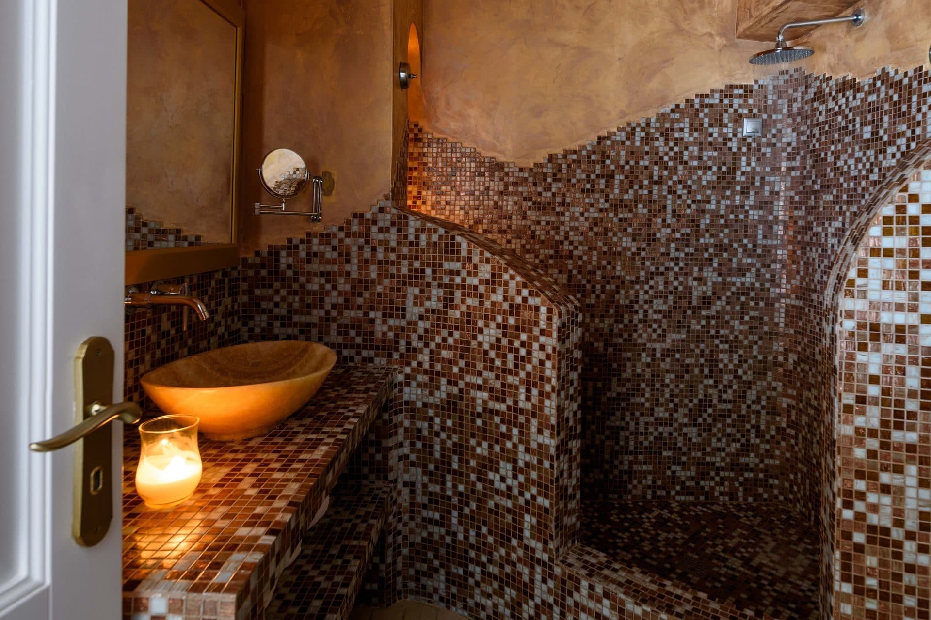 Charm | Outdoor Jacuzzi Suite, Imerovigli – photo 2 of 25