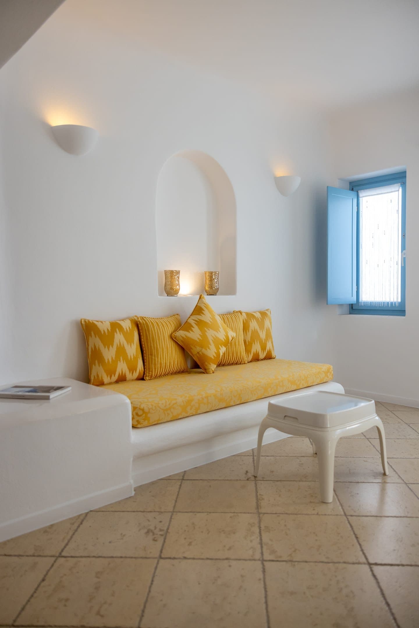 Charm | Outdoor Jacuzzi Suite, Imerovigli – photo 13 of 25