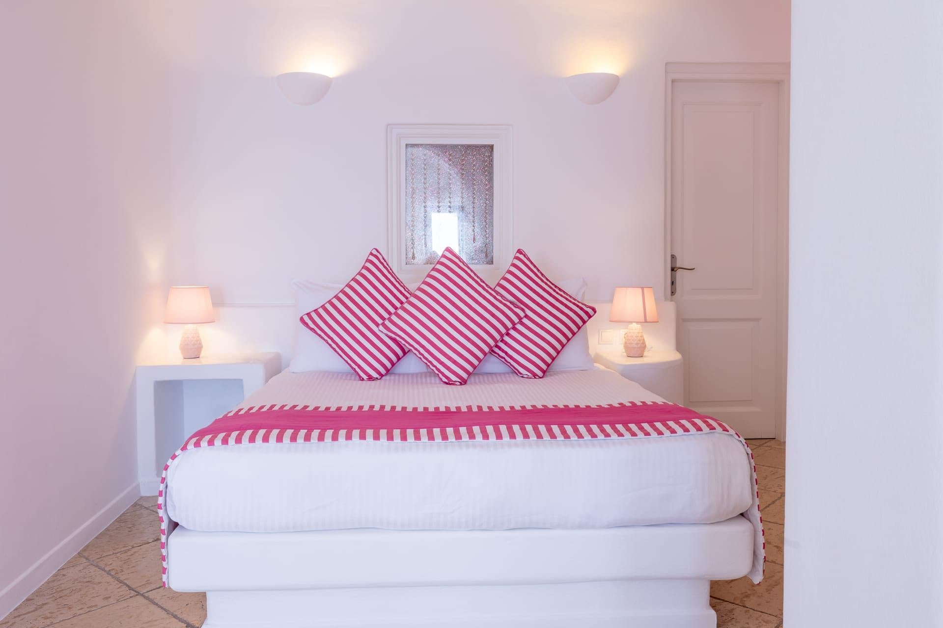 Rose | Outdoor Jacuzzi Suite, Imerovigli – photo 21 of 29