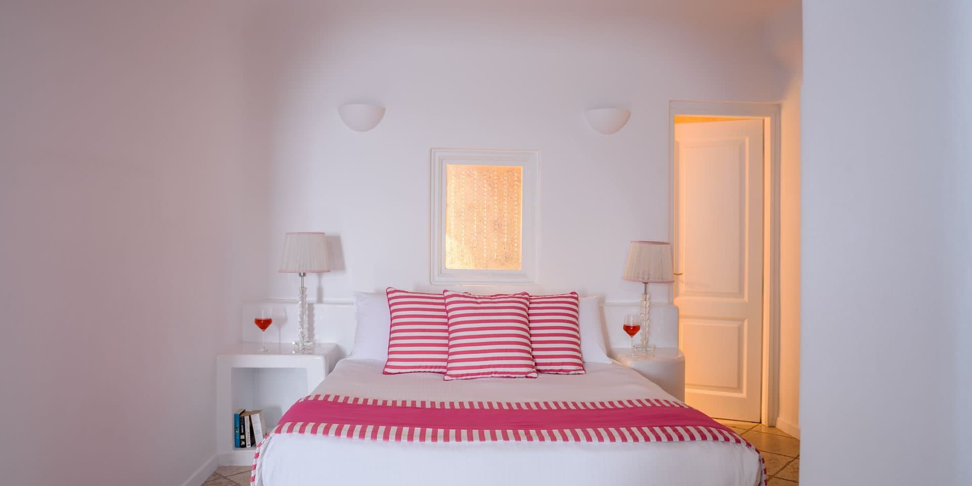 Rose | Outdoor Jacuzzi Suite, Imerovigli – photo 5 of 29