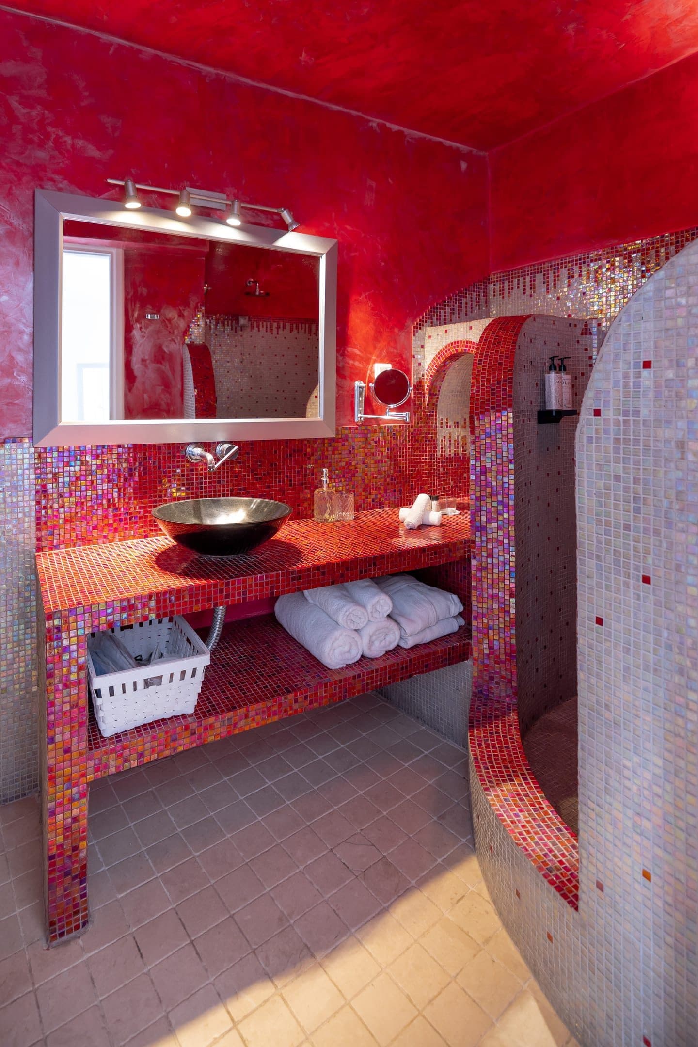 Siren | Outdoor Jacuzzi Suite, Imerovigli – photo 30 of 30