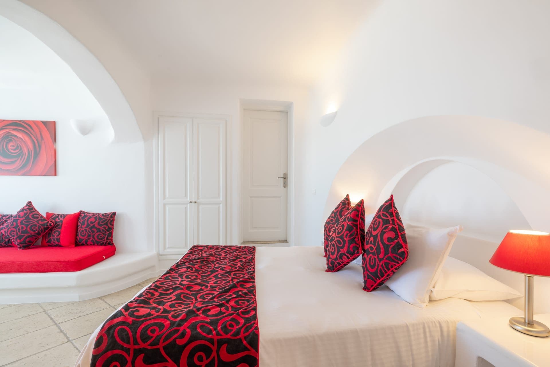 Siren | Outdoor Jacuzzi Suite, Imerovigli – photo 21 of 30