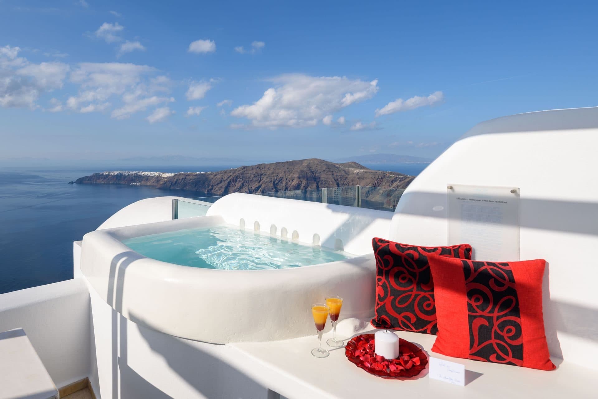 Siren | Outdoor Jacuzzi Suite, Imerovigli – photo 3 of 30