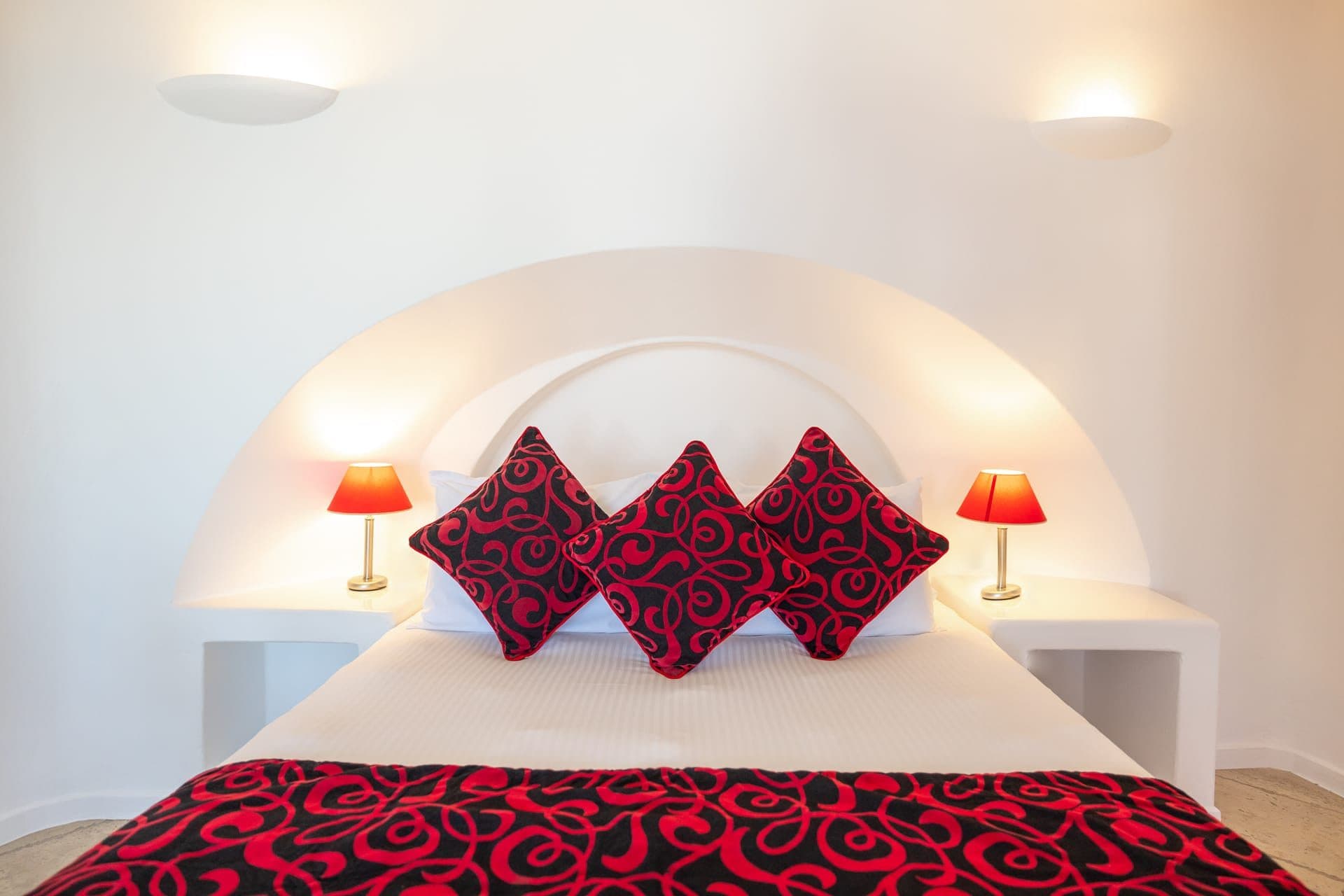 Siren | Outdoor Jacuzzi Suite, Imerovigli – photo 16 of 30